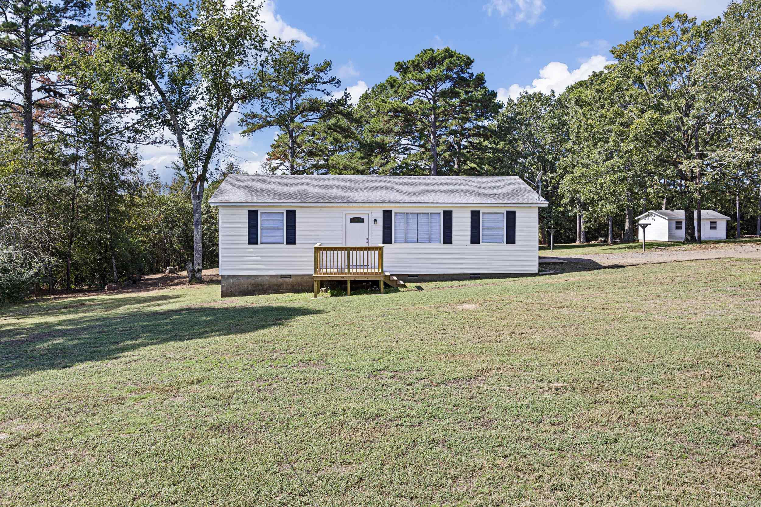 108 Quail Hollow  Dover, AR