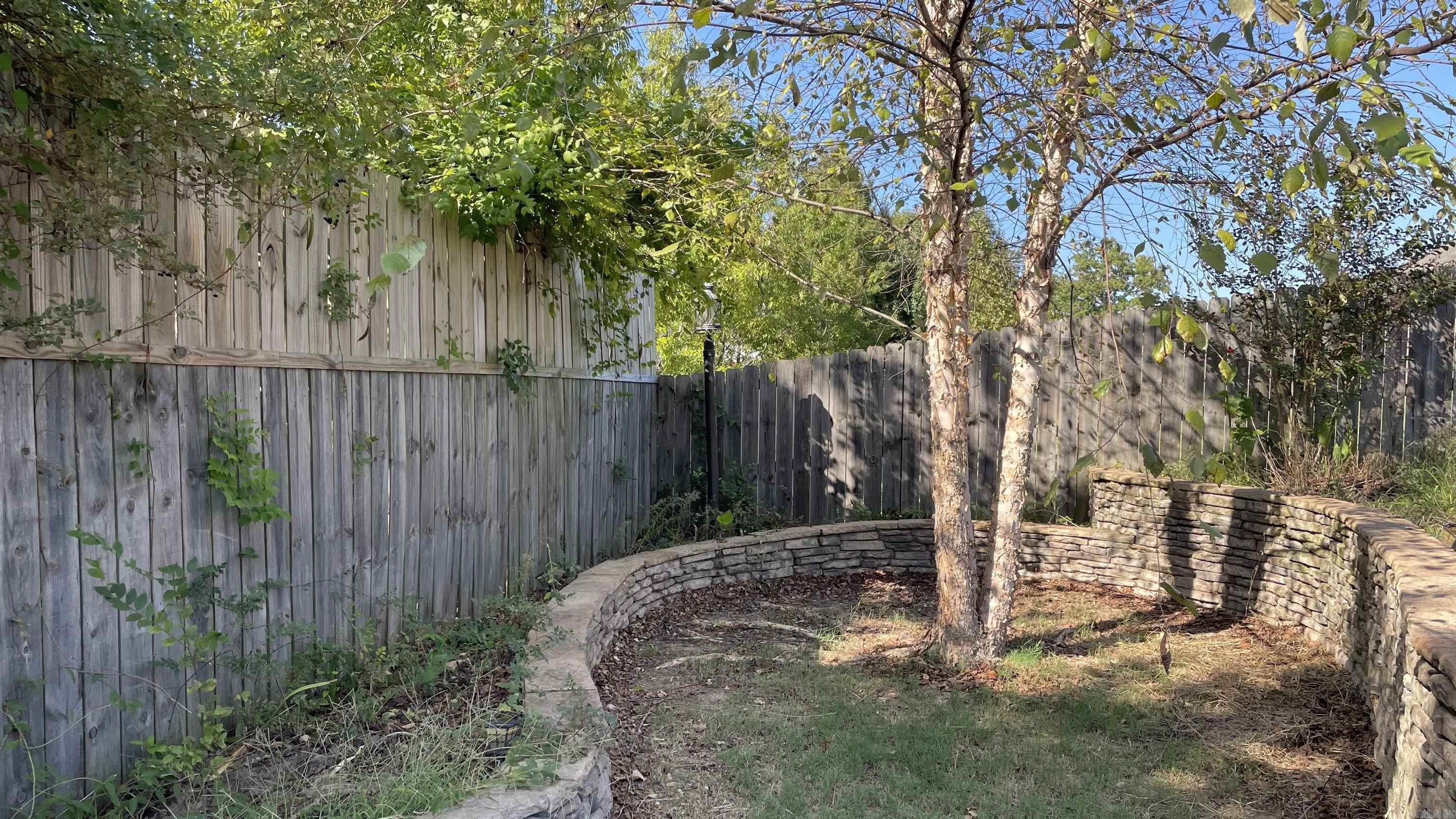 1435 Maddox  Conway, AR