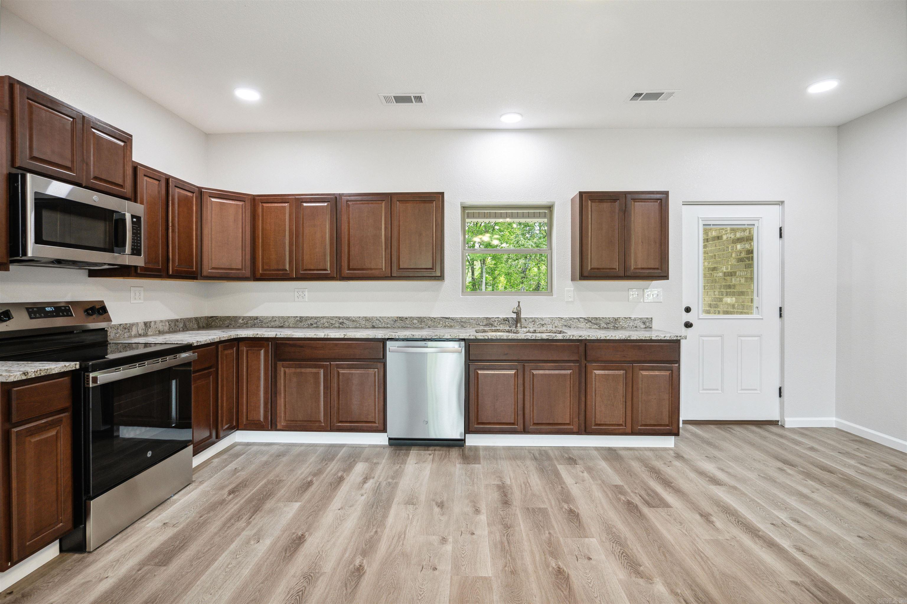 110 County Road 7922  Brookland, AR