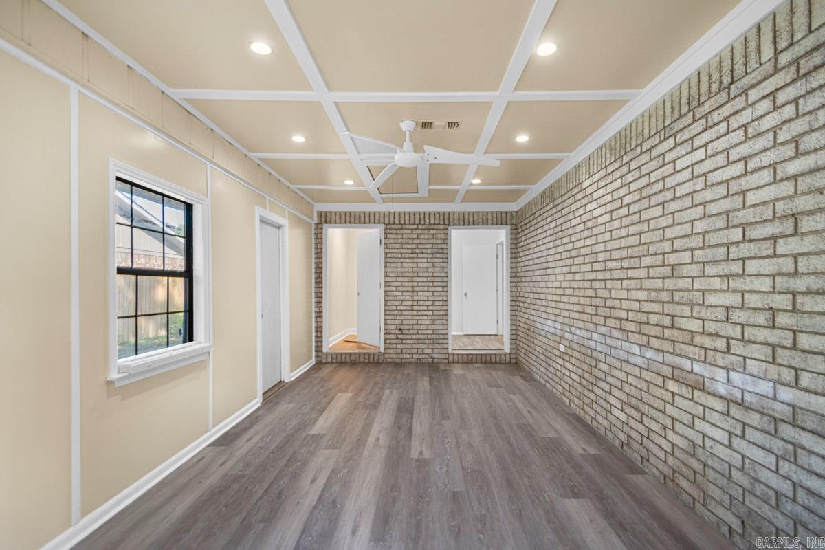 64 ST JOHN ST  Cabot, AR