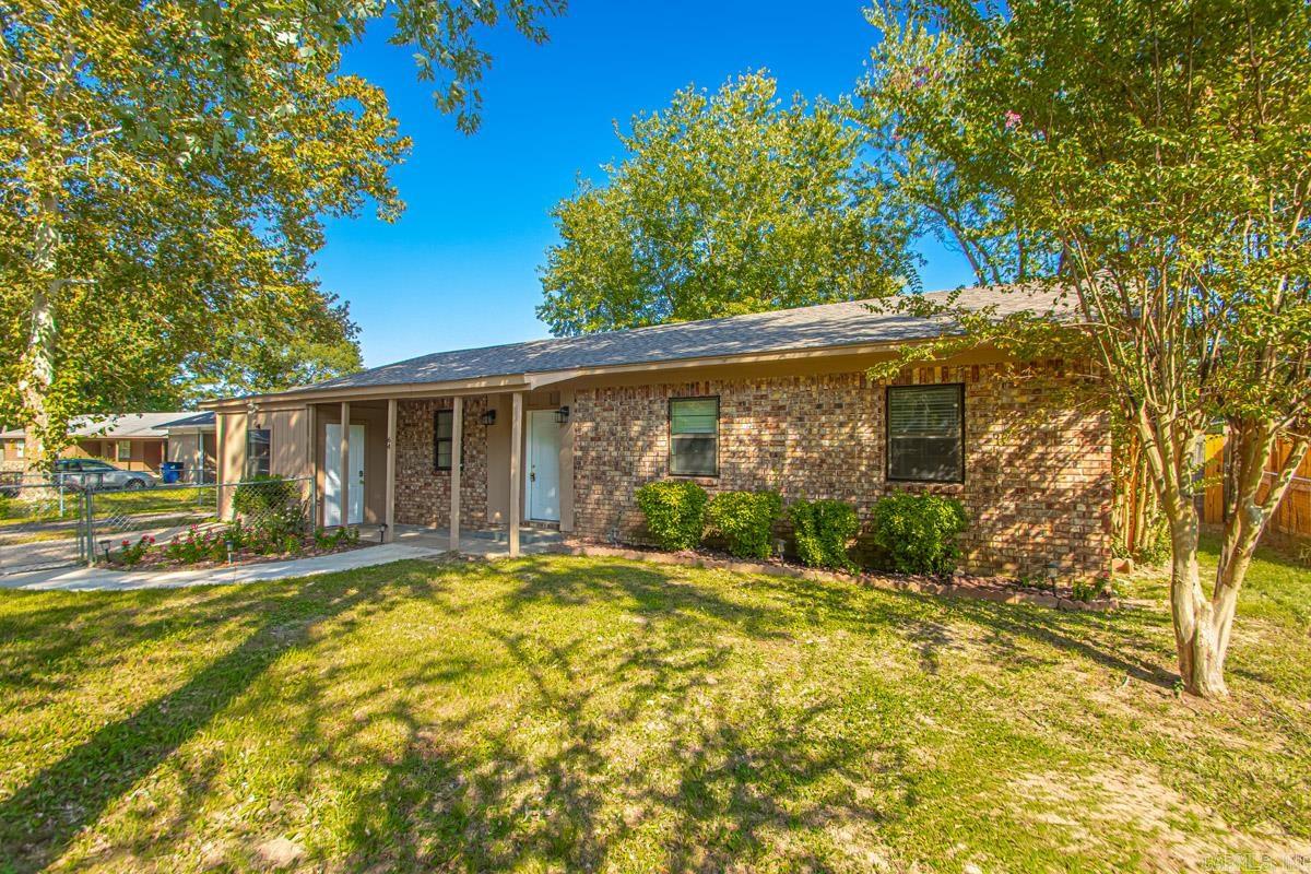 64 ST JOHN ST  Cabot, AR