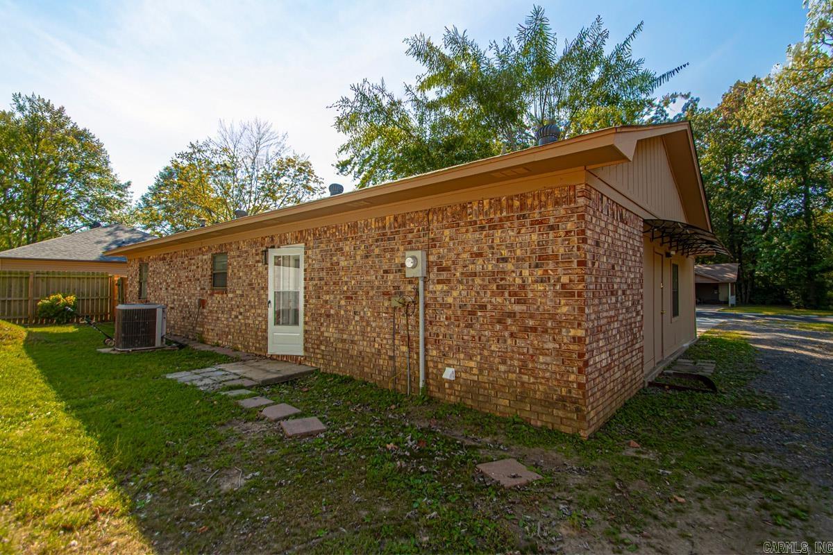 64 ST JOHN ST  Cabot, AR