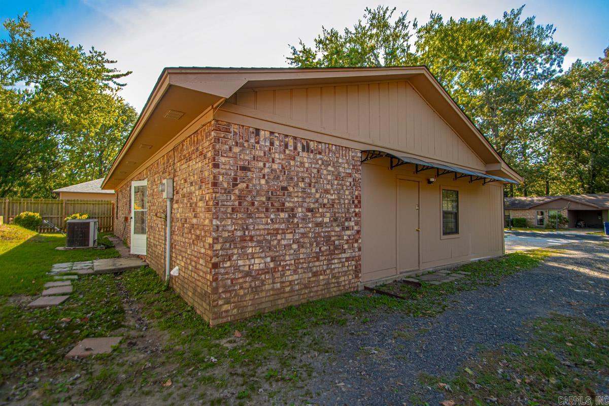 64 ST JOHN ST  Cabot, AR