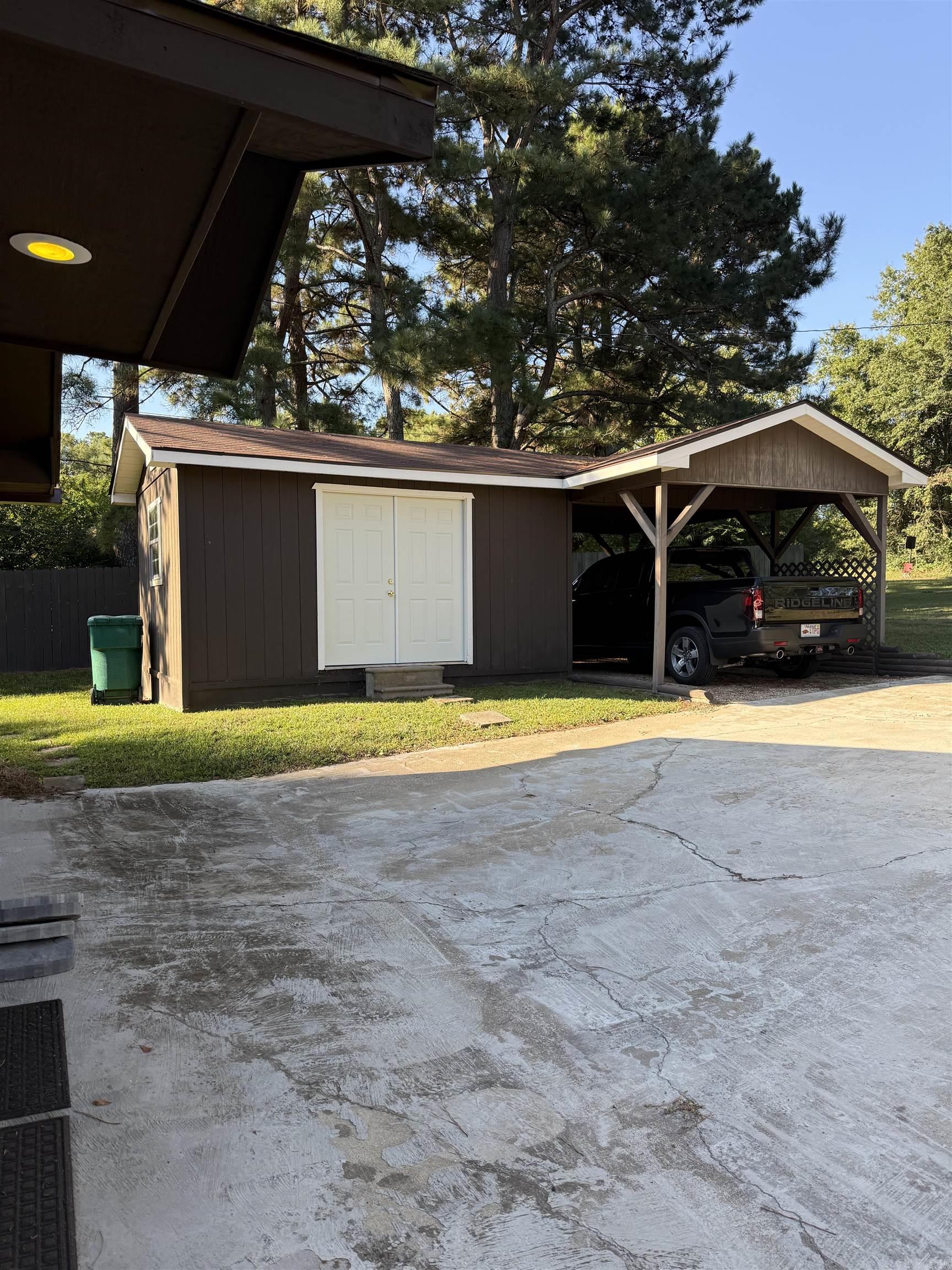 1113 W Sunset  Nashville, AR