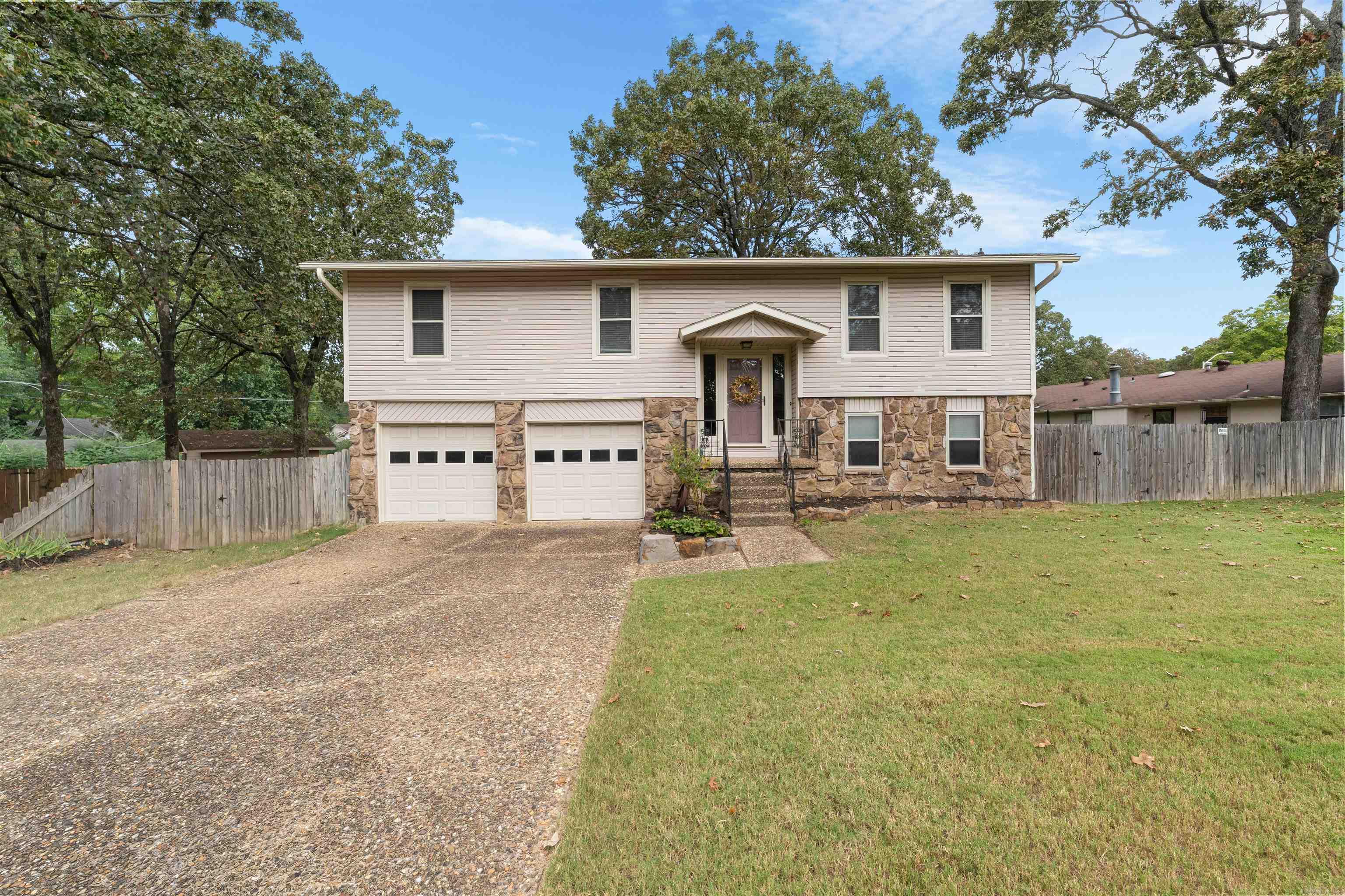 6 Ridgewell Ct  Sherwood, AR