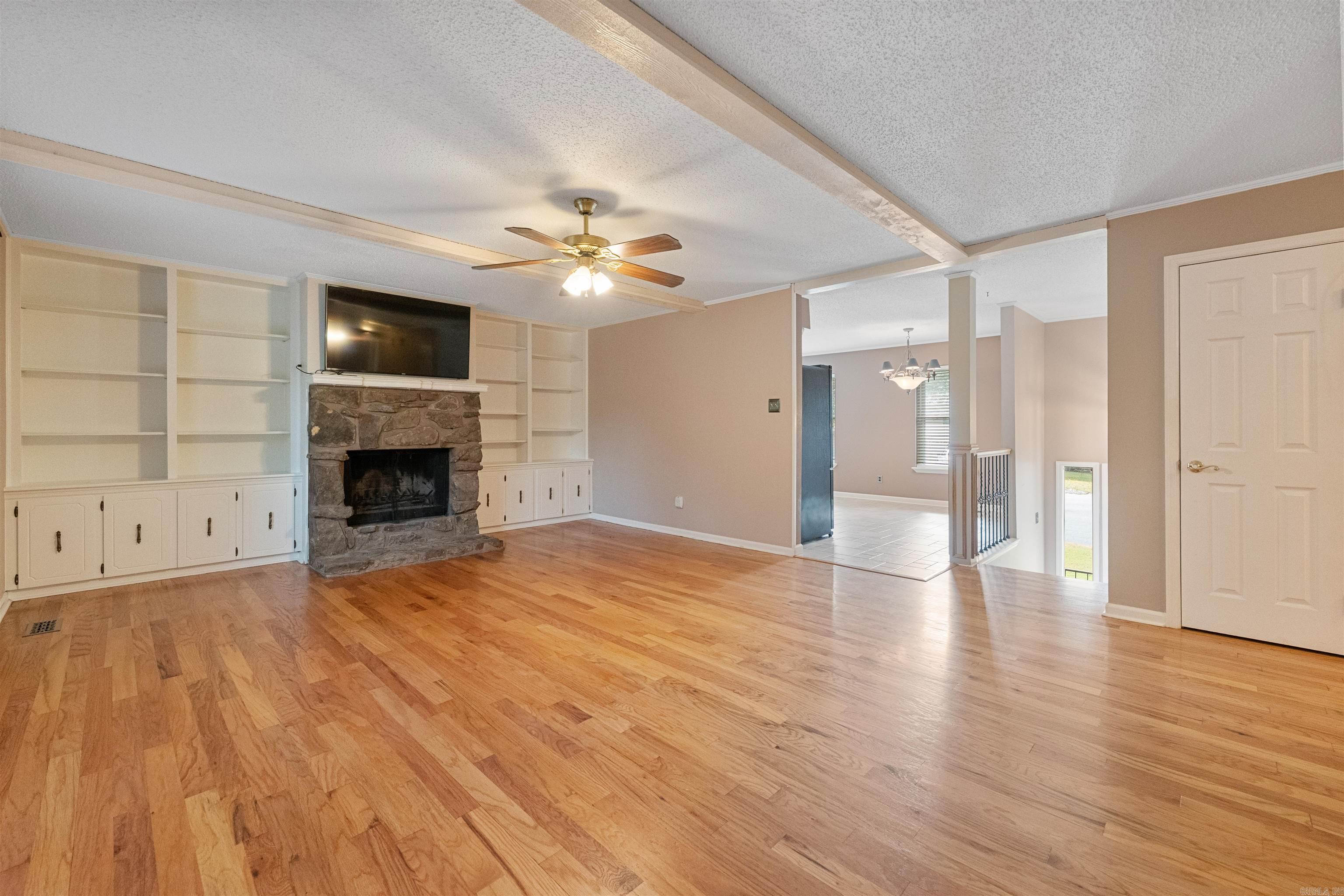 6 Ridgewell Ct  Sherwood, AR