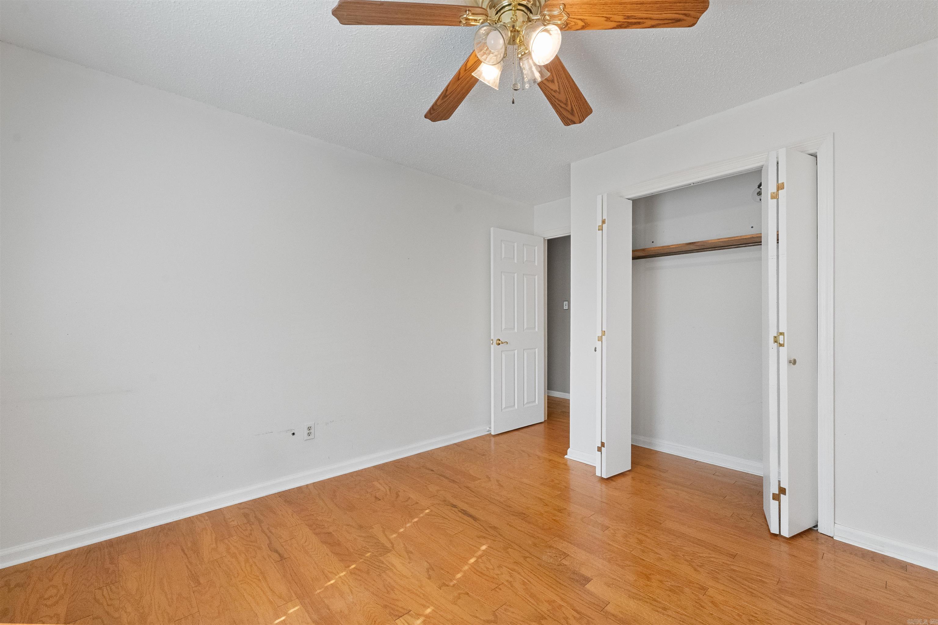 6 Ridgewell Ct  Sherwood, AR