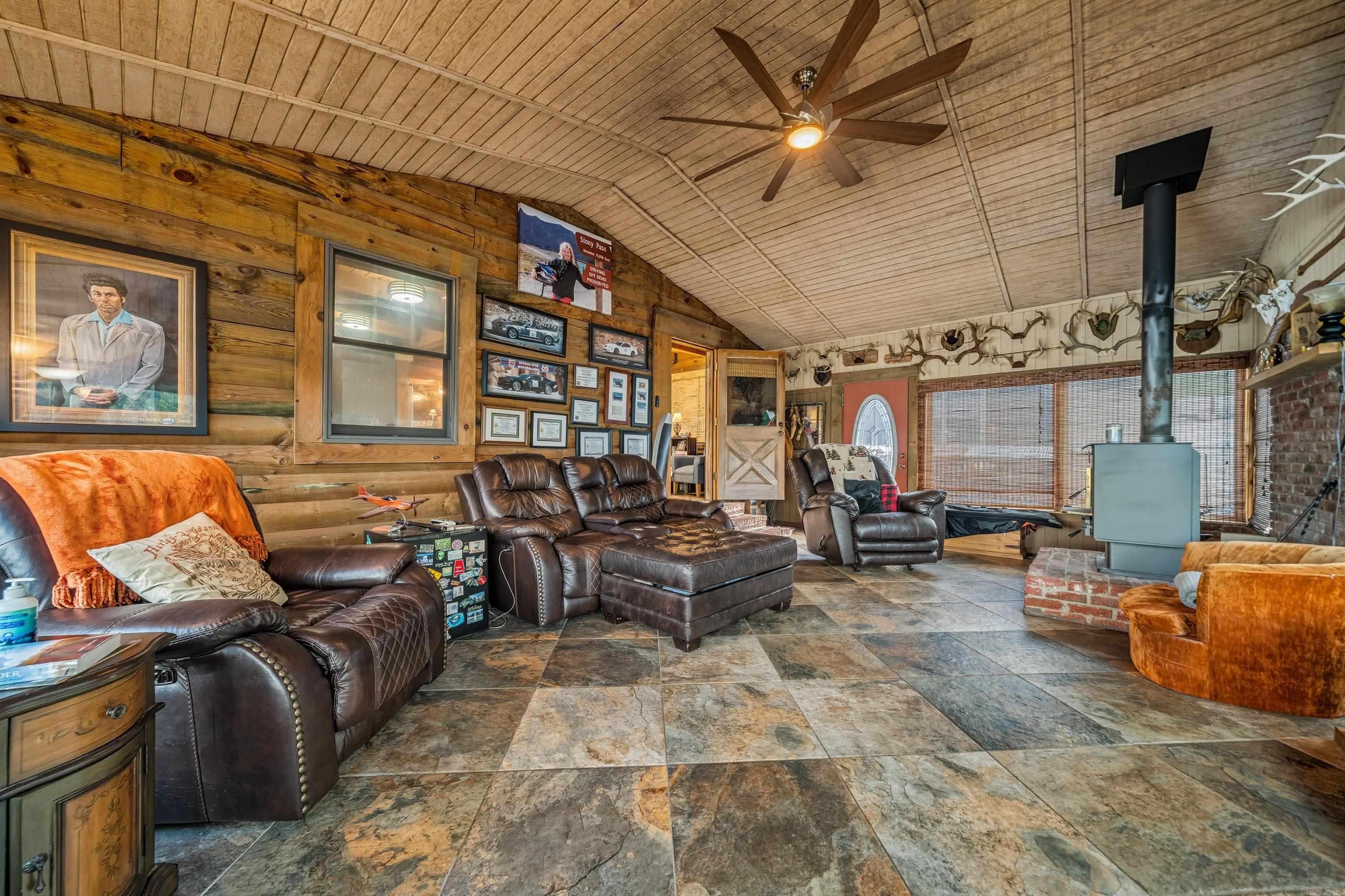 1323 Timberlake Dr  Royal, AR
