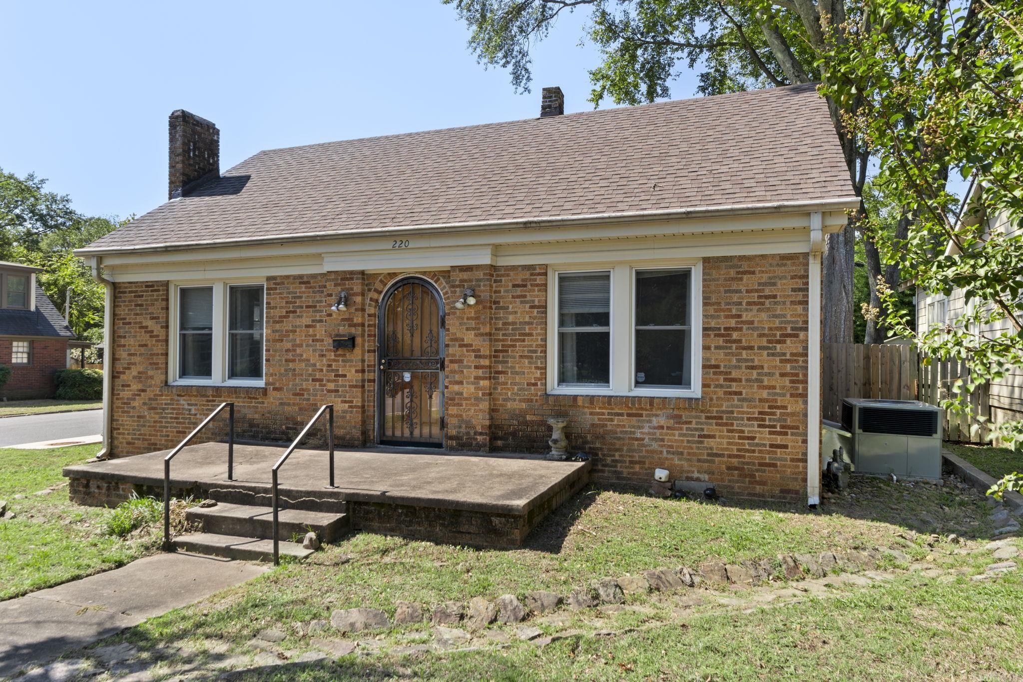 220 S Valentine  Little Rock, AR