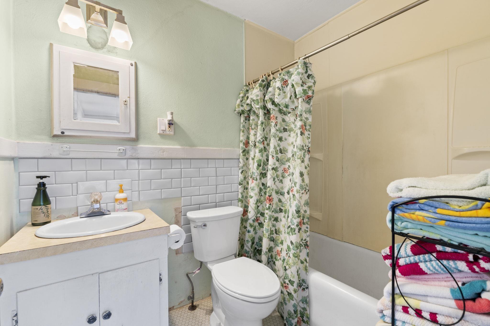 220 S Valentine  Little Rock, AR