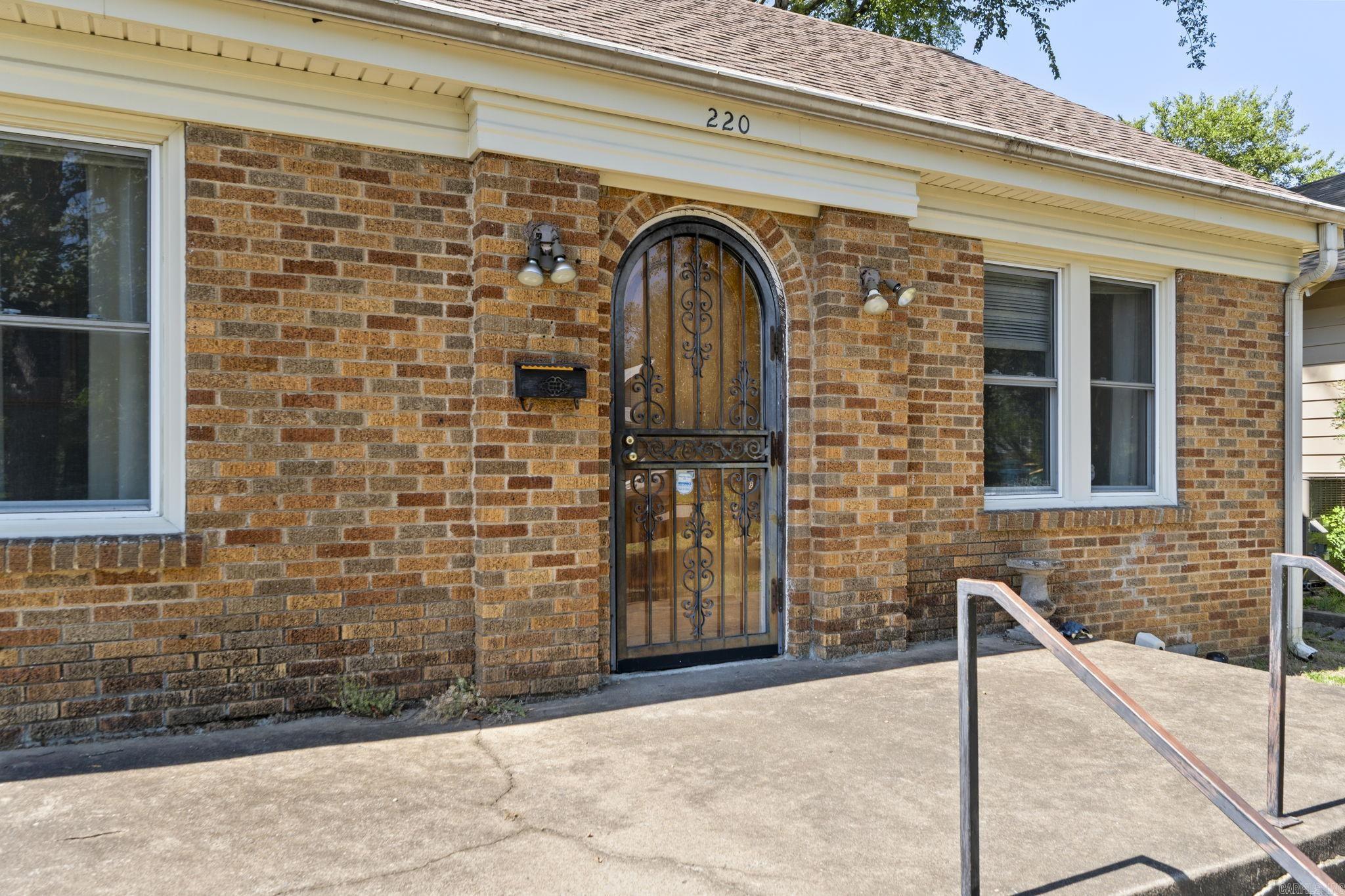 220 S Valentine  Little Rock, AR
