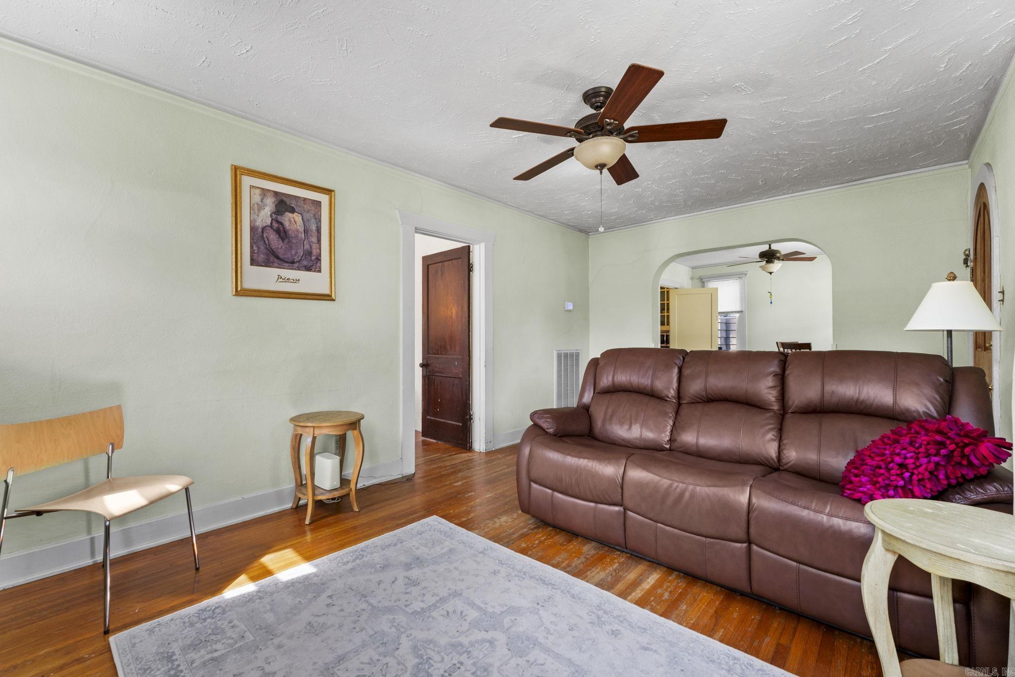 220 S Valentine  Little Rock, AR