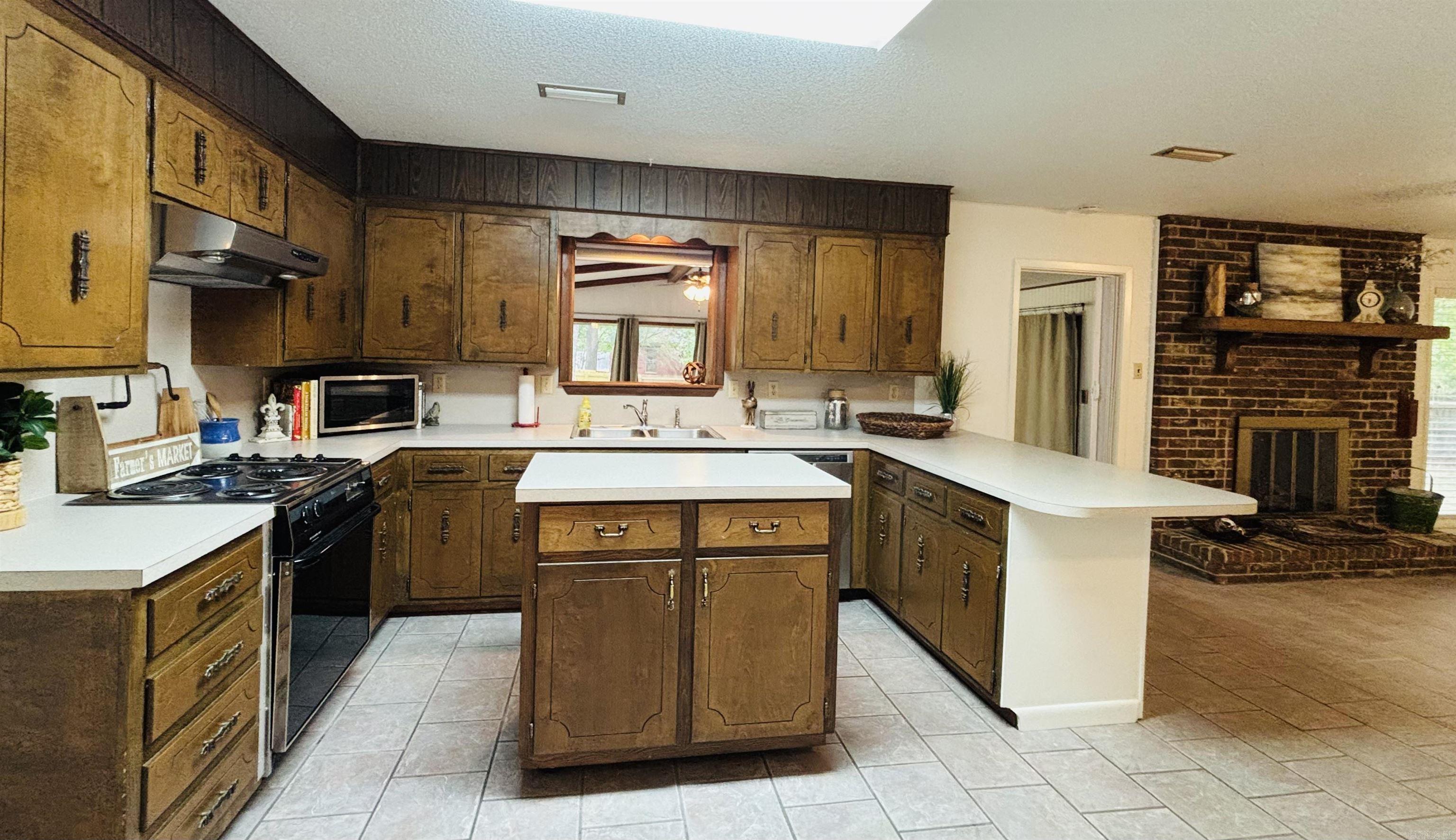 816 Teresa  Benton, AR