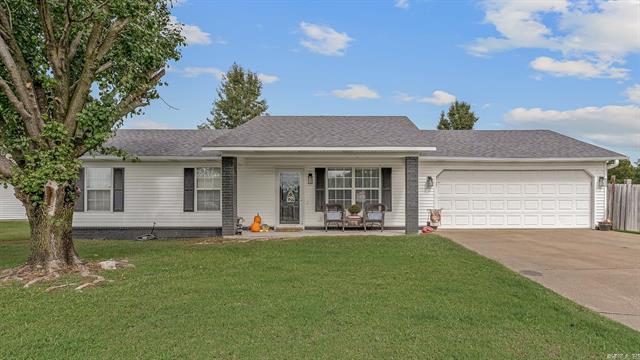 701  Baywood  Paragould, AR