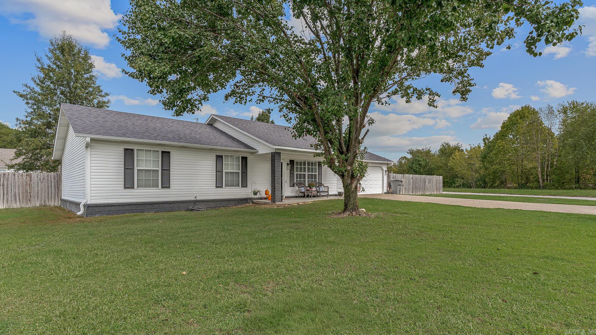 701 Baywood  Paragould, AR