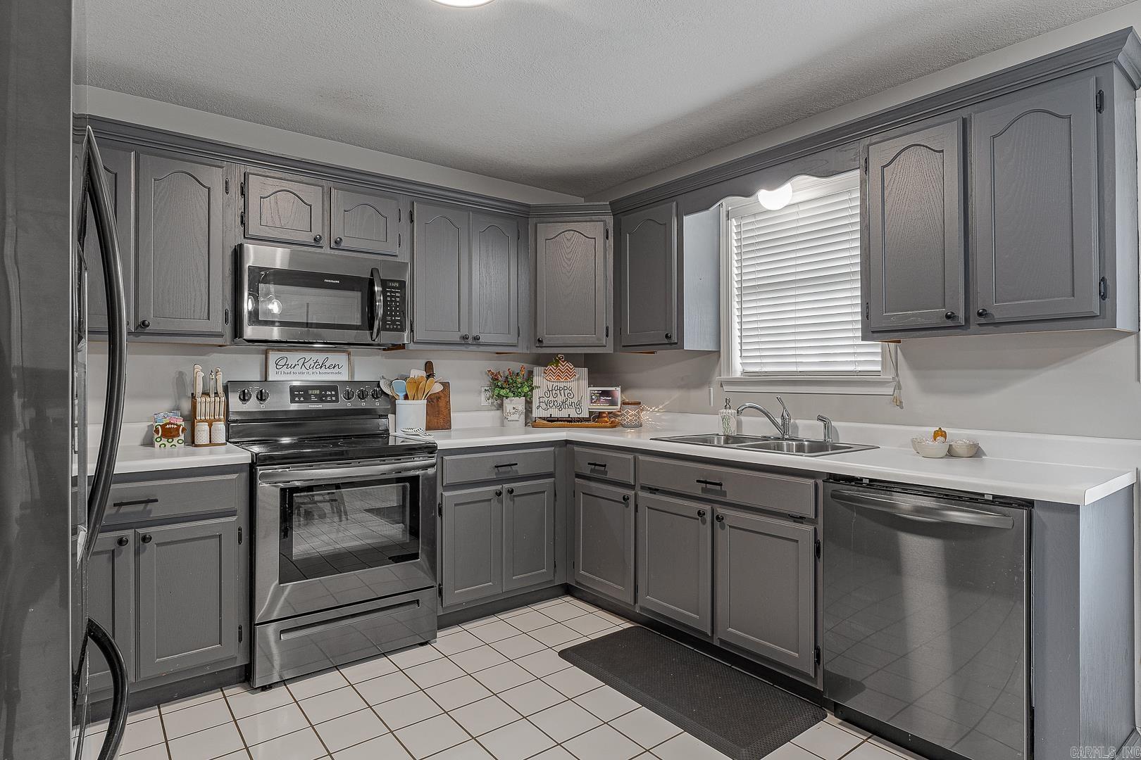701 Baywood  Paragould, AR