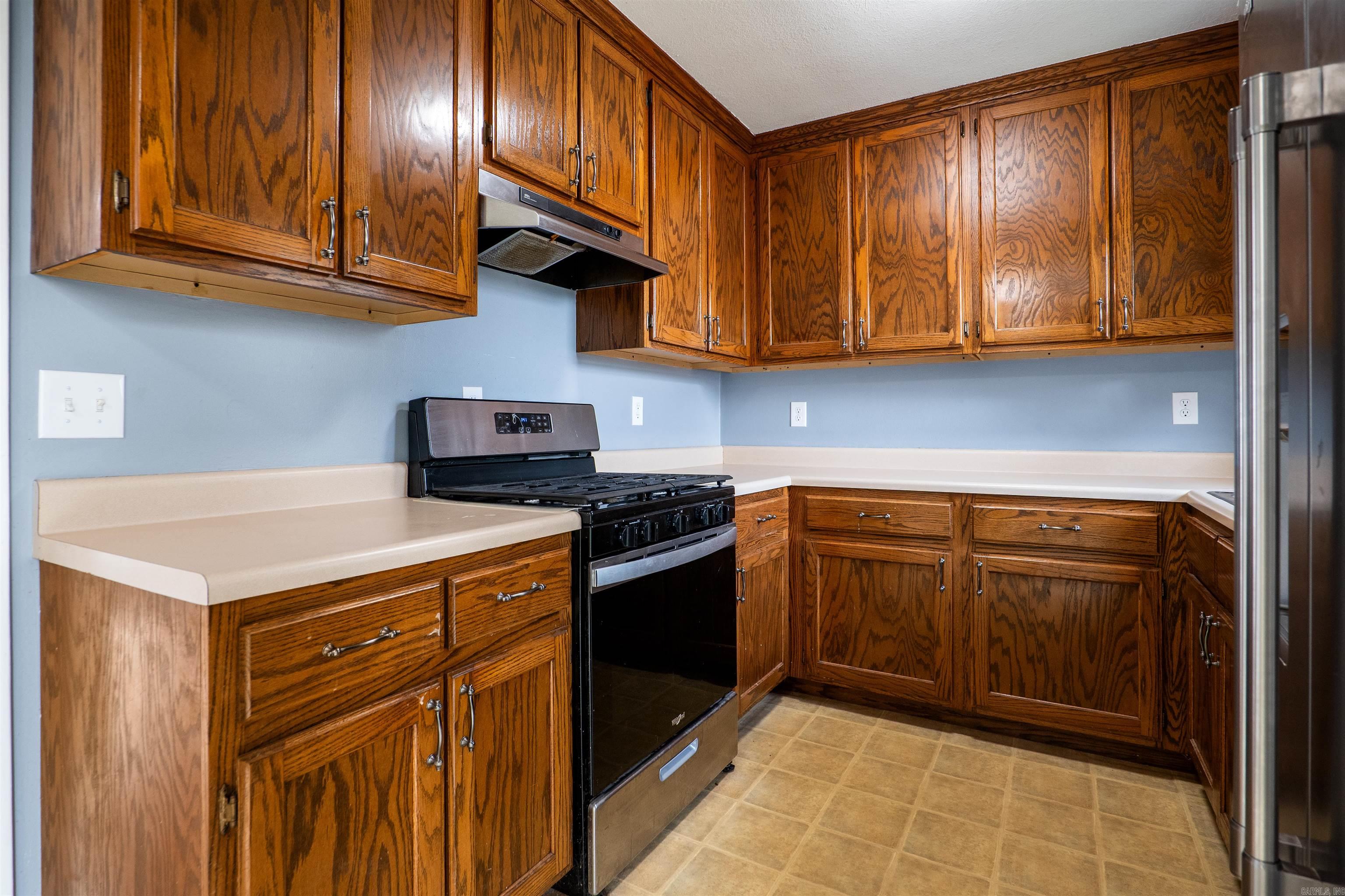 307 carson  Bono, AR