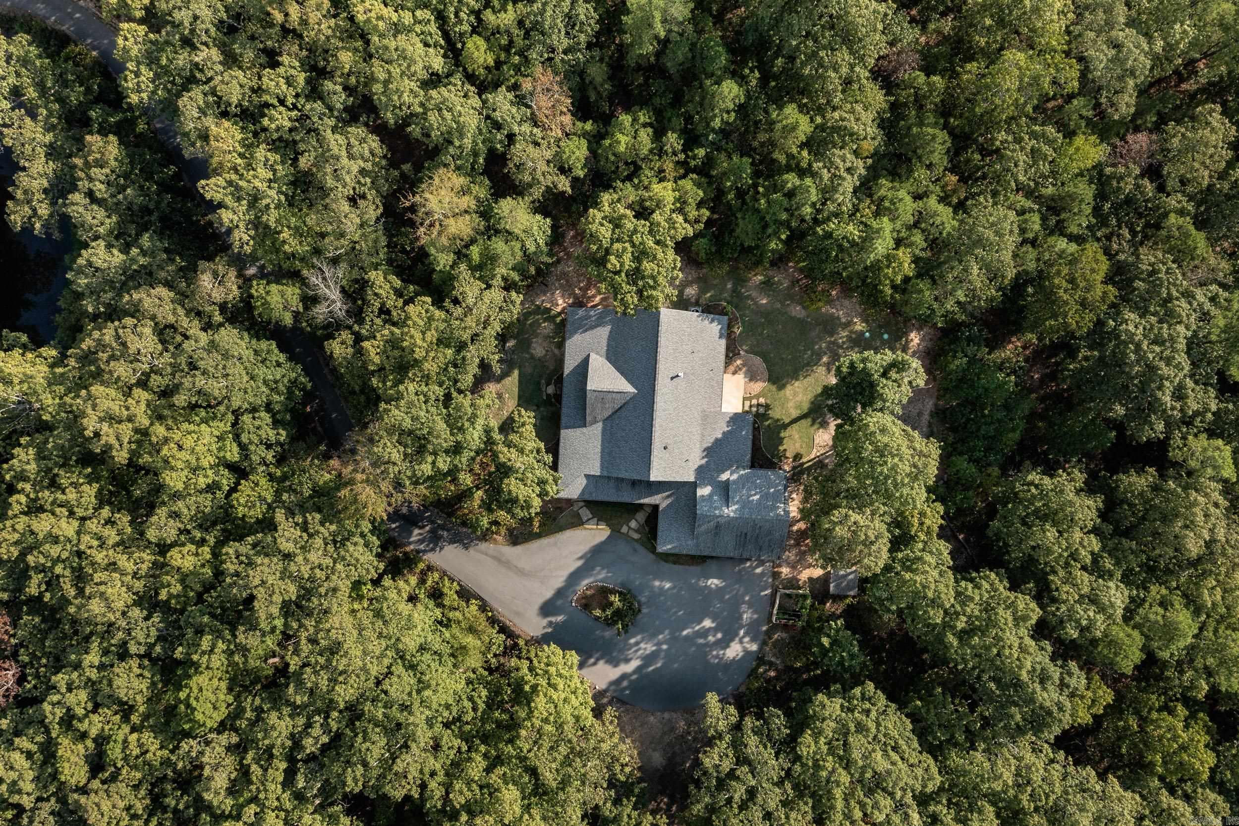 225 Red Hawk  Paron, AR