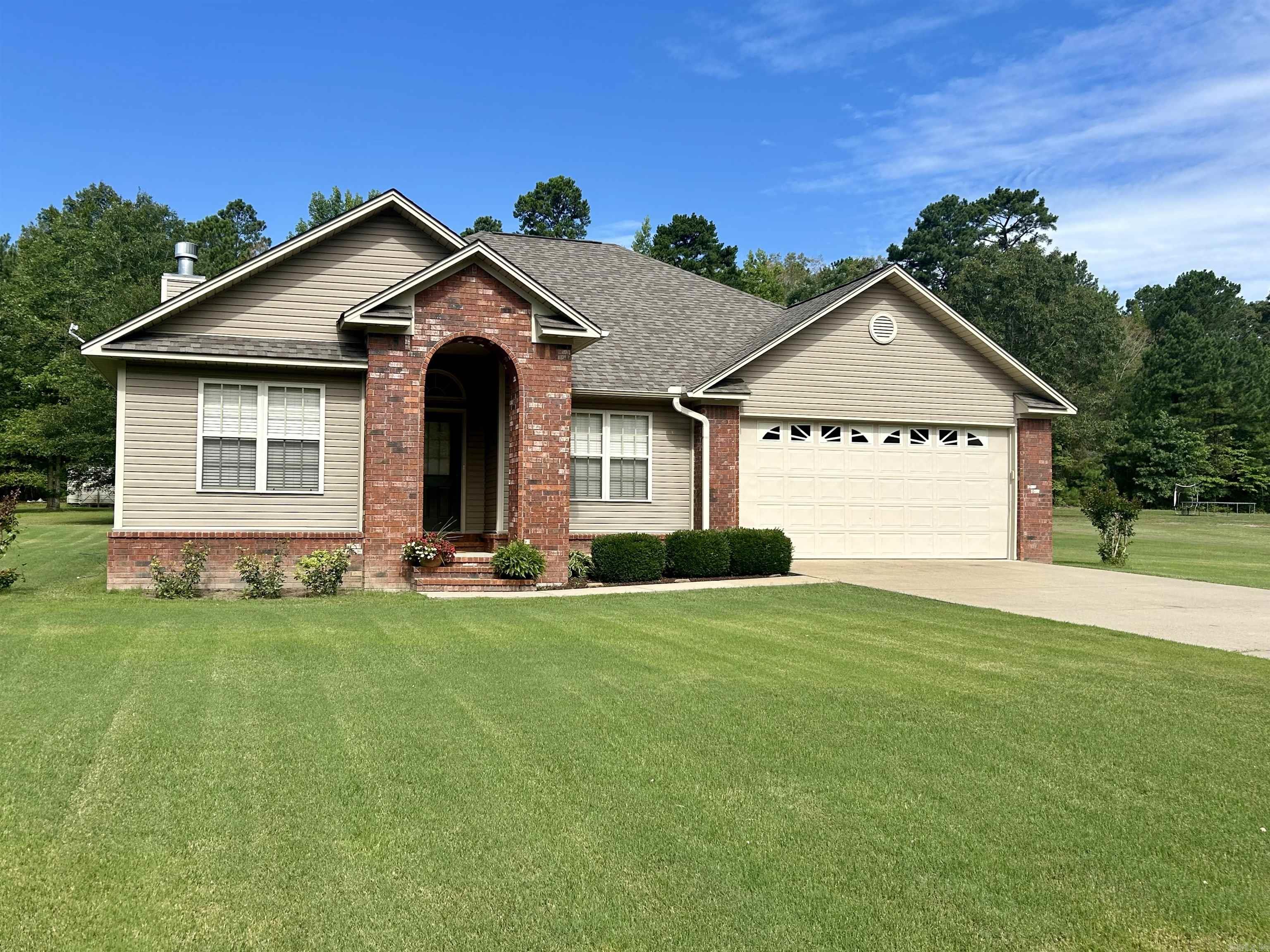 234 MacKenzie  Sheridan, AR