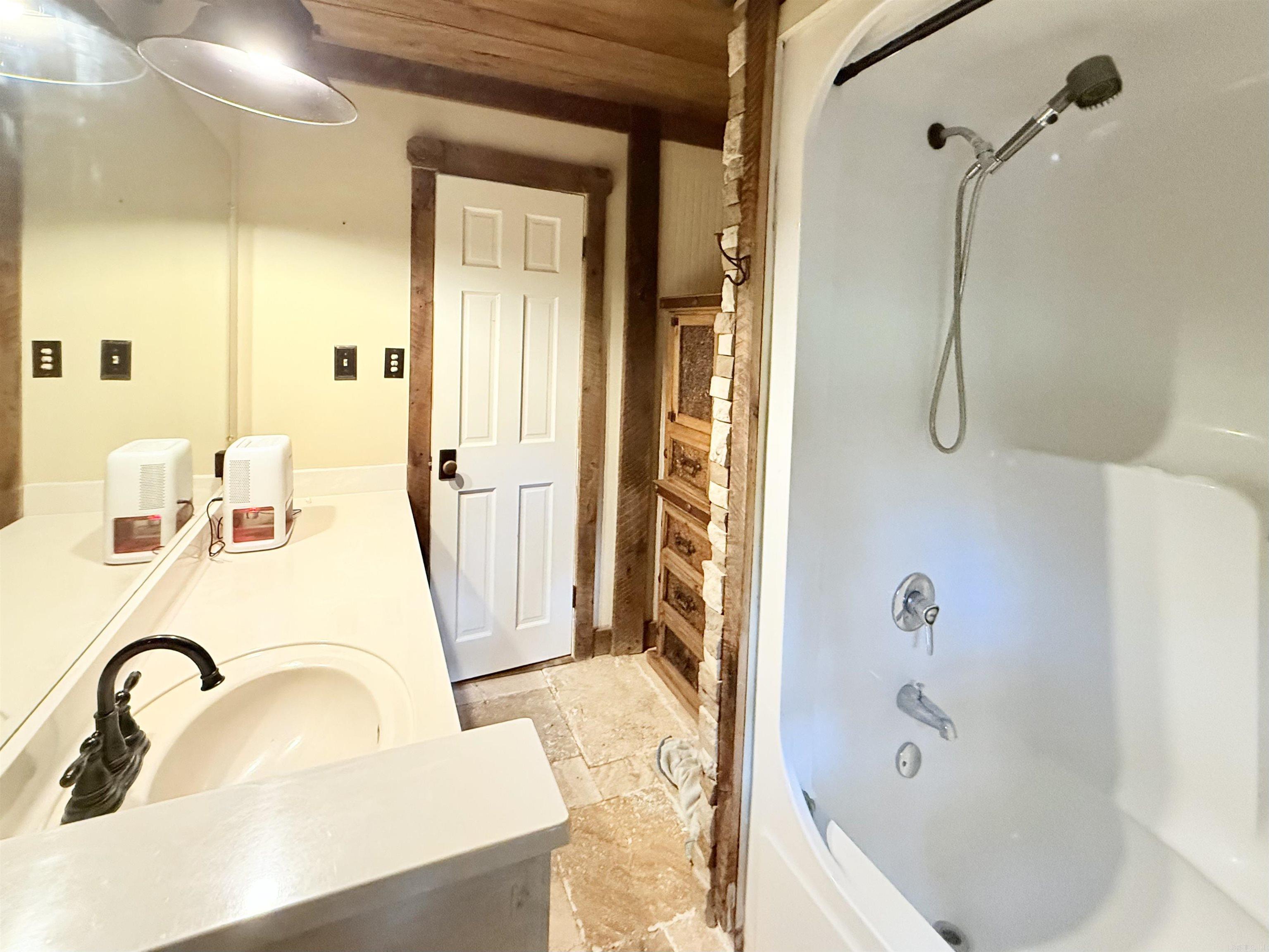 1141 Walnut Valley  Hot Springs, AR