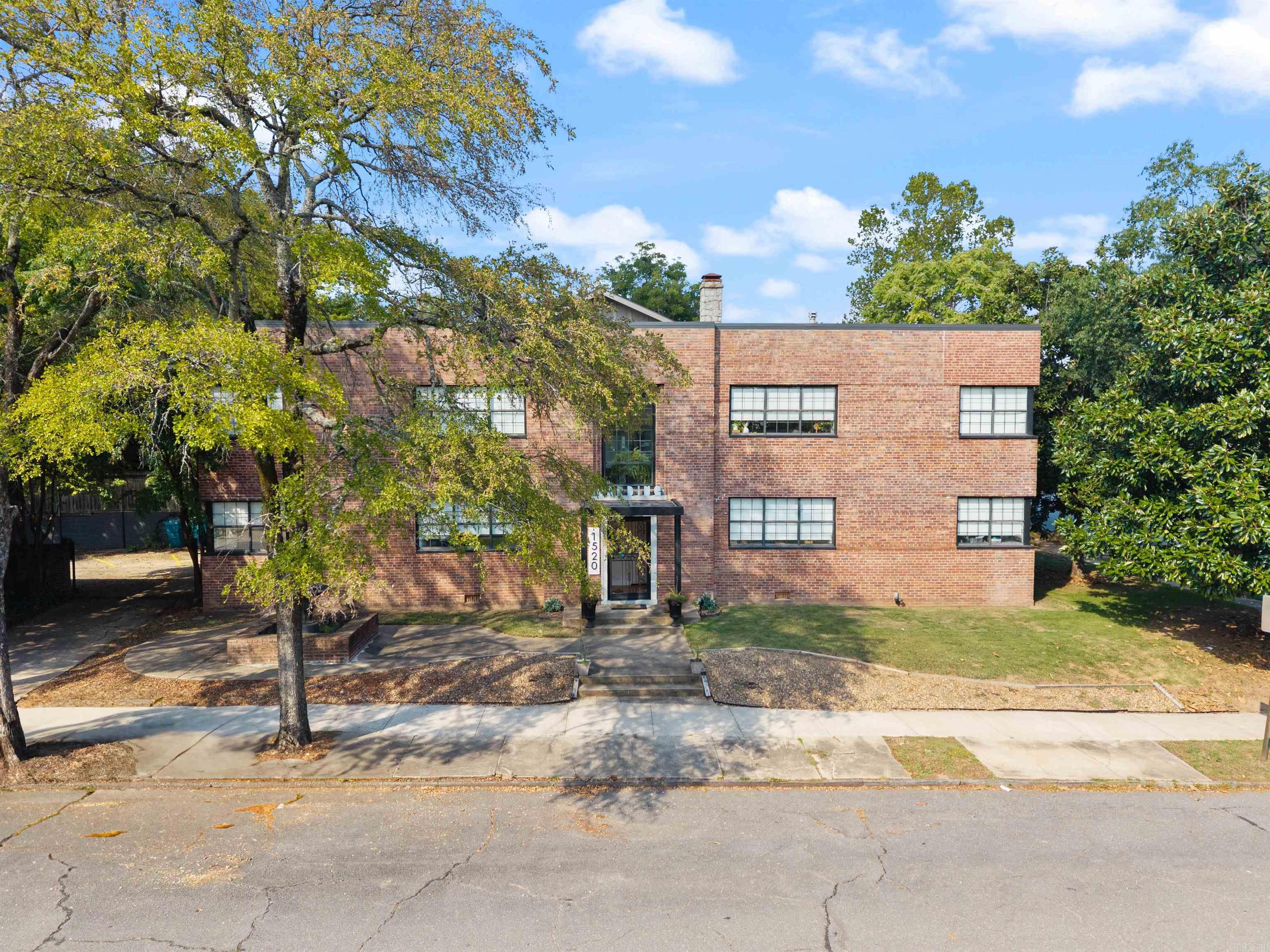 1520 Broadway  Little Rock, AR