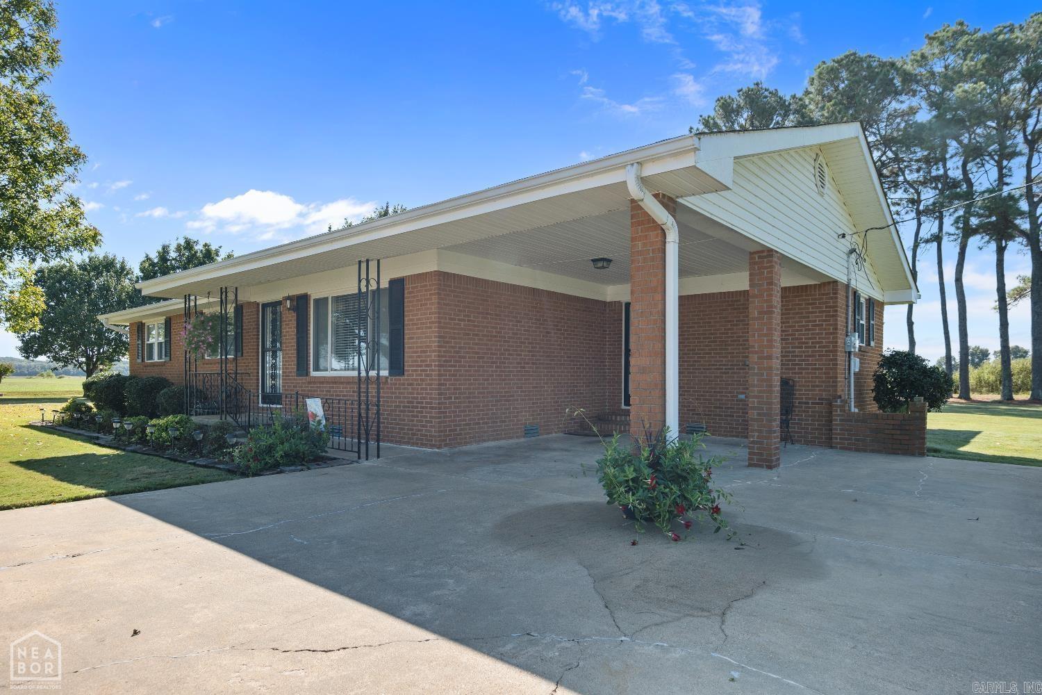 264 cr 380  Bono, AR