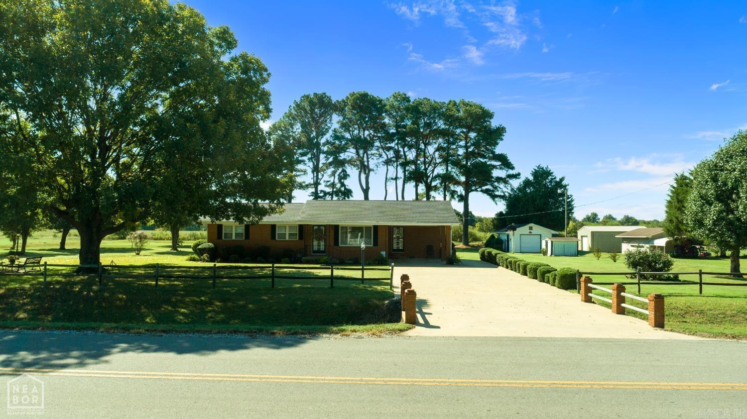 264 cr 380  Bono, AR