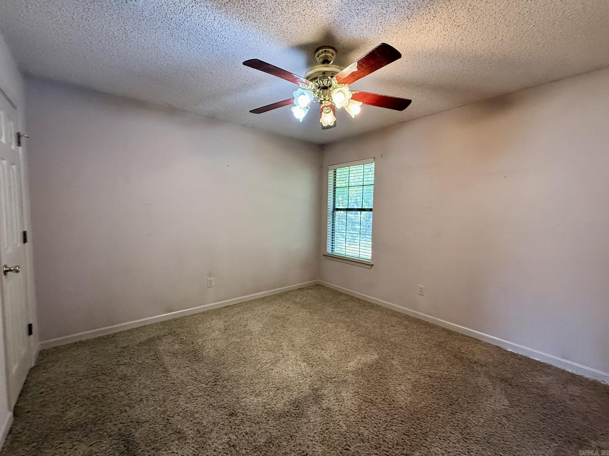 203 Honeysuckle Hills  Redfield, AR