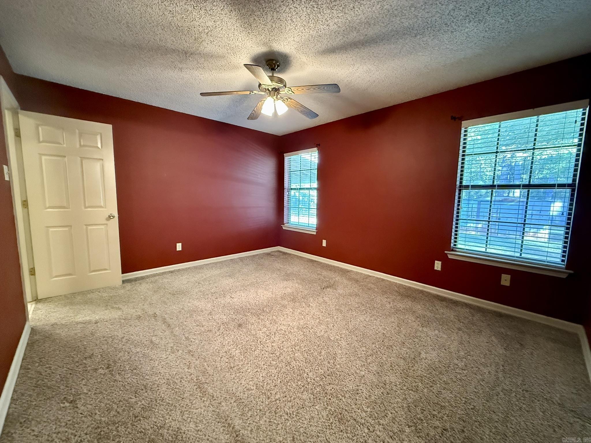 203 Honeysuckle Hills  Redfield, AR