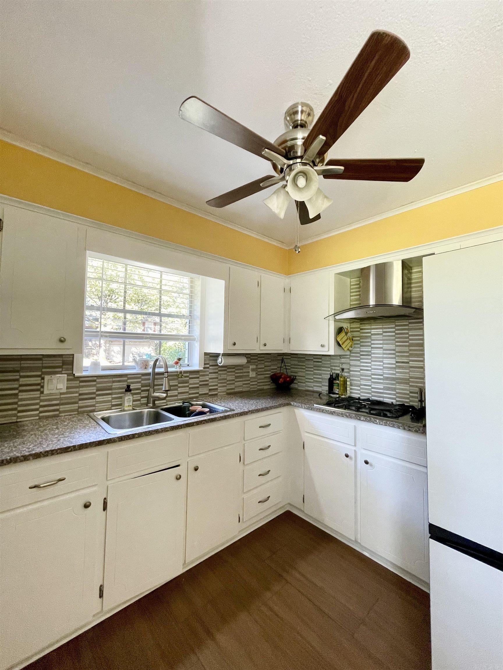 5 Coral  Little Rock, AR