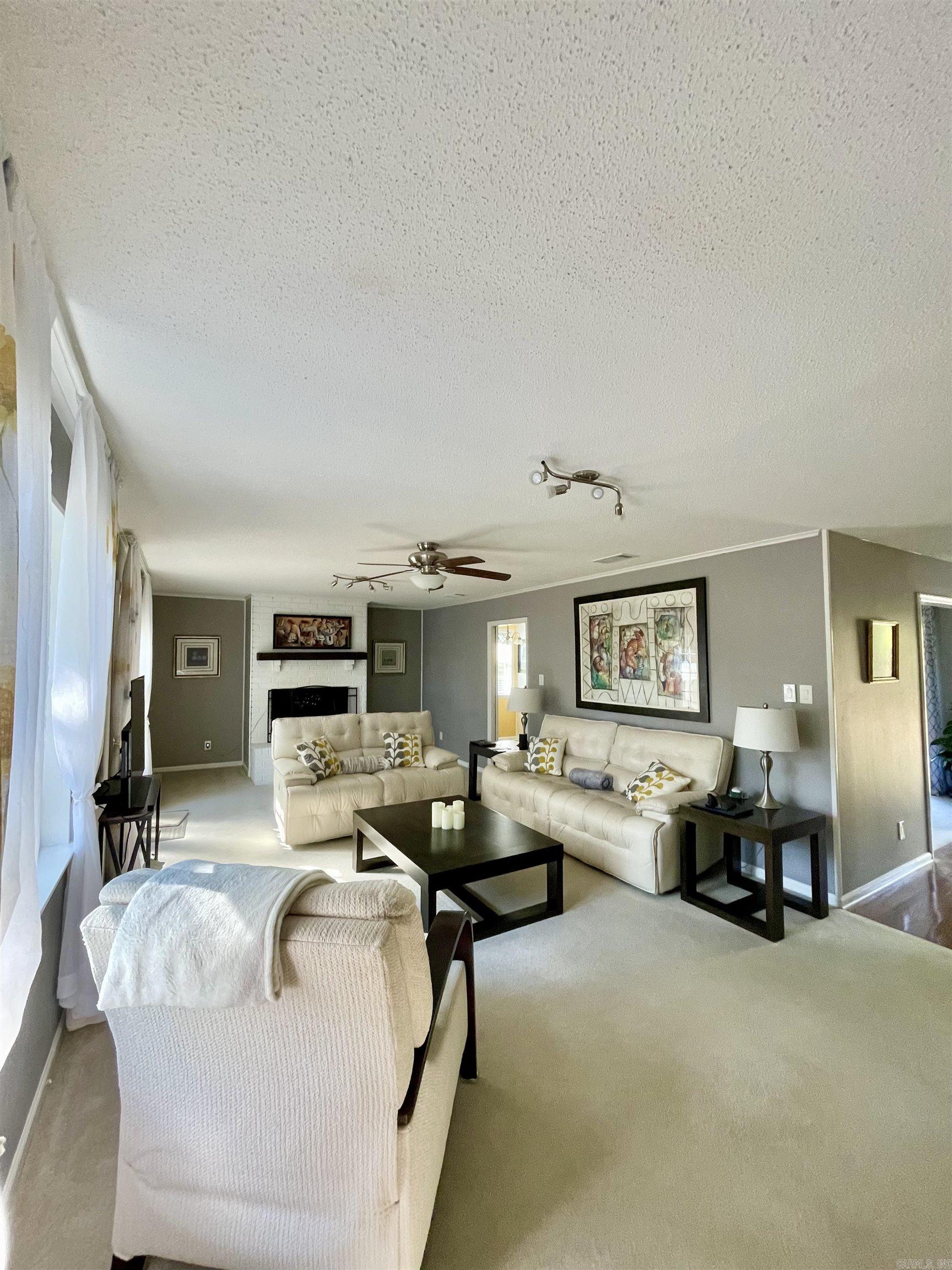5 Coral  Little Rock, AR