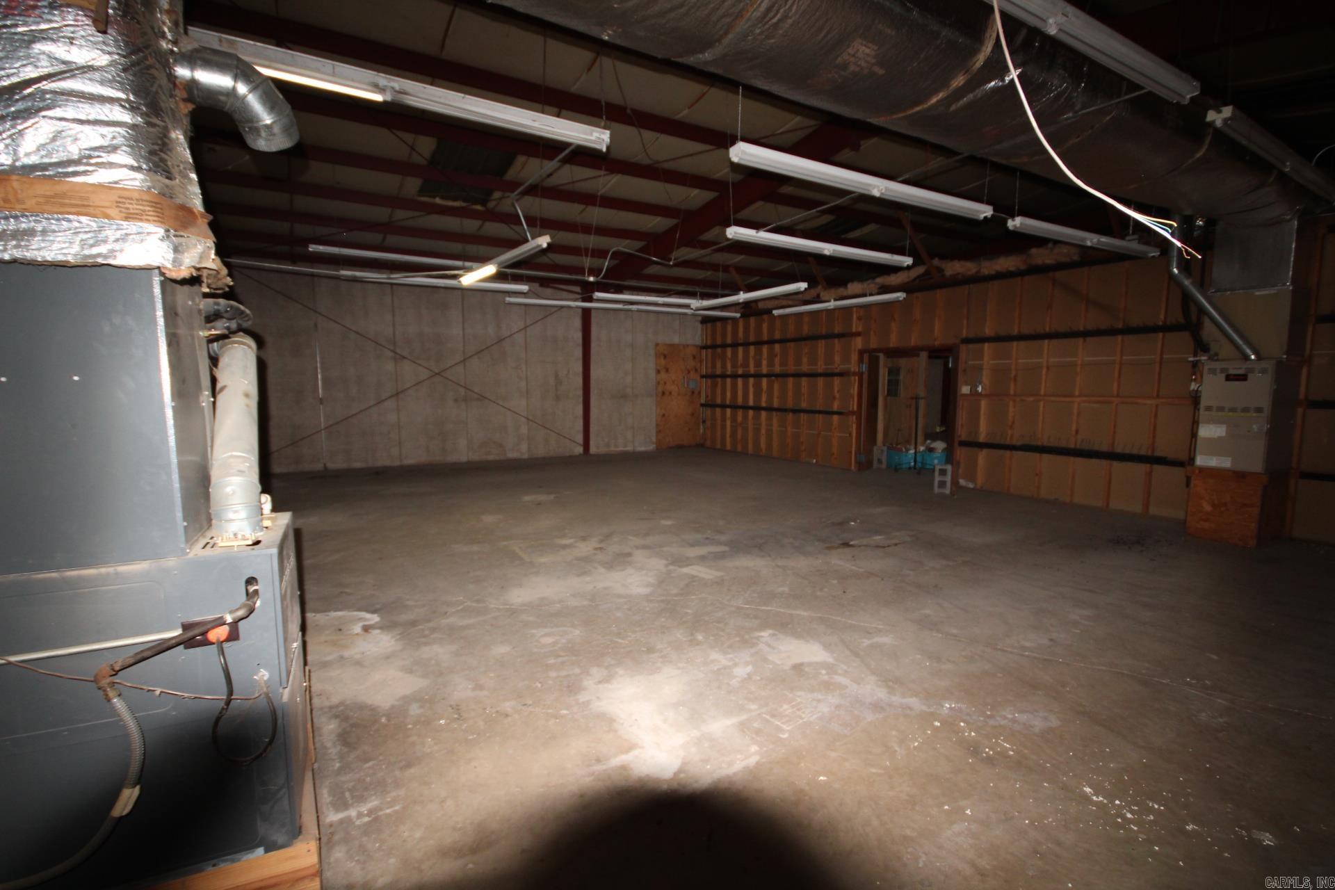 120 E Howard  Nashville, AR
