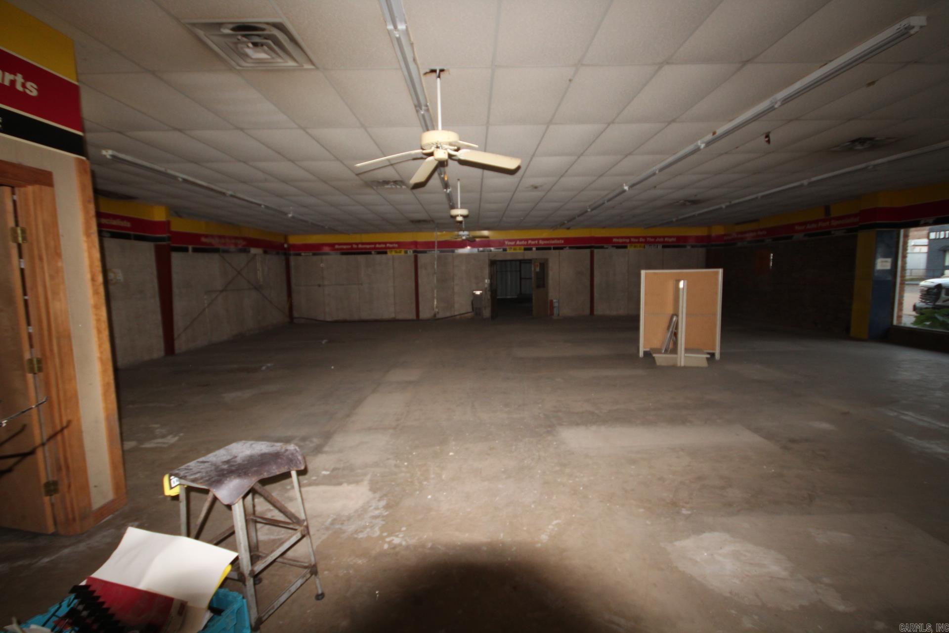 120 E Howard  Nashville, AR