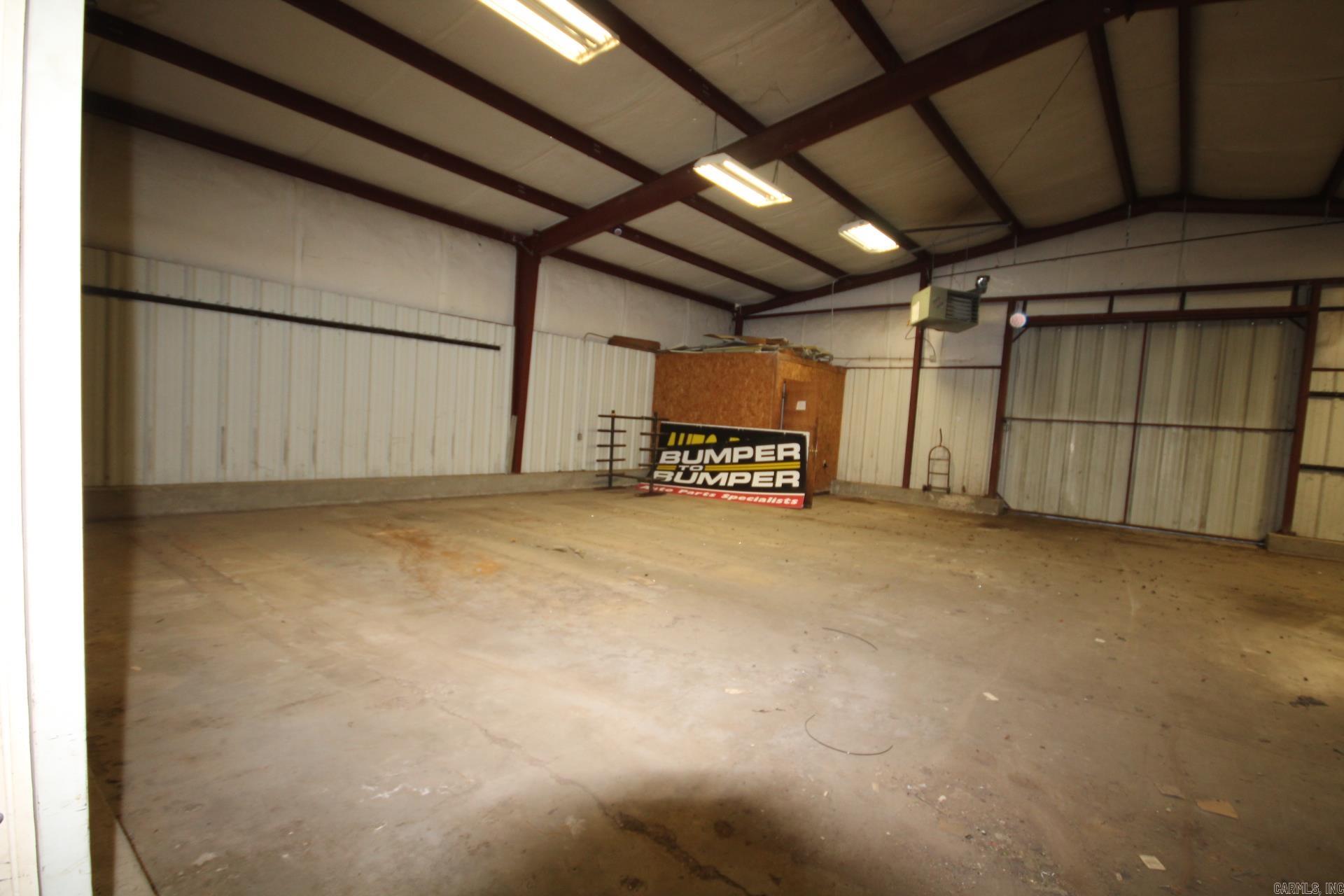 120 E Howard  Nashville, AR