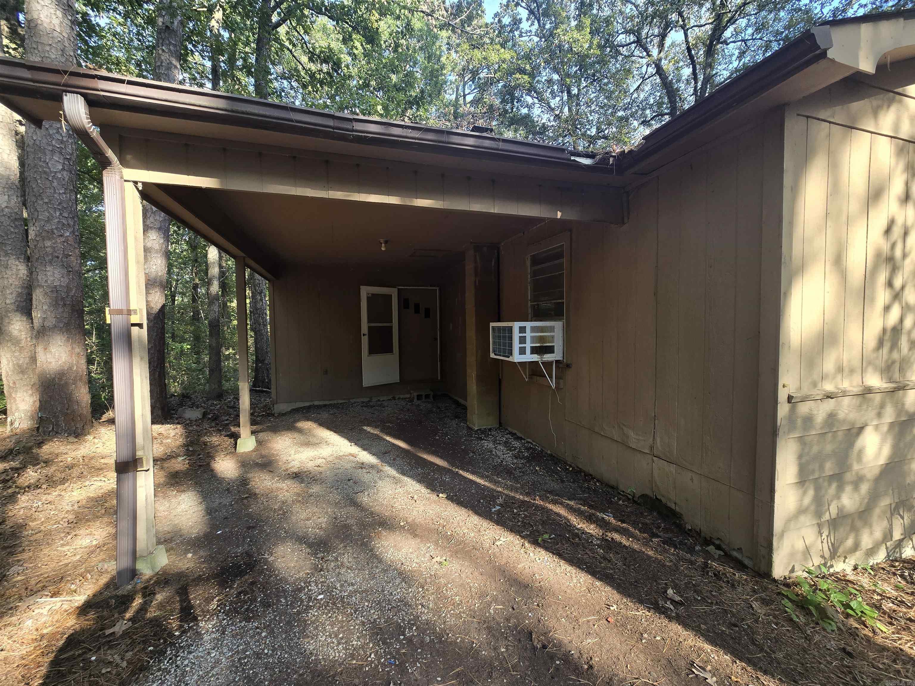 357 CR 790  Brookland, AR