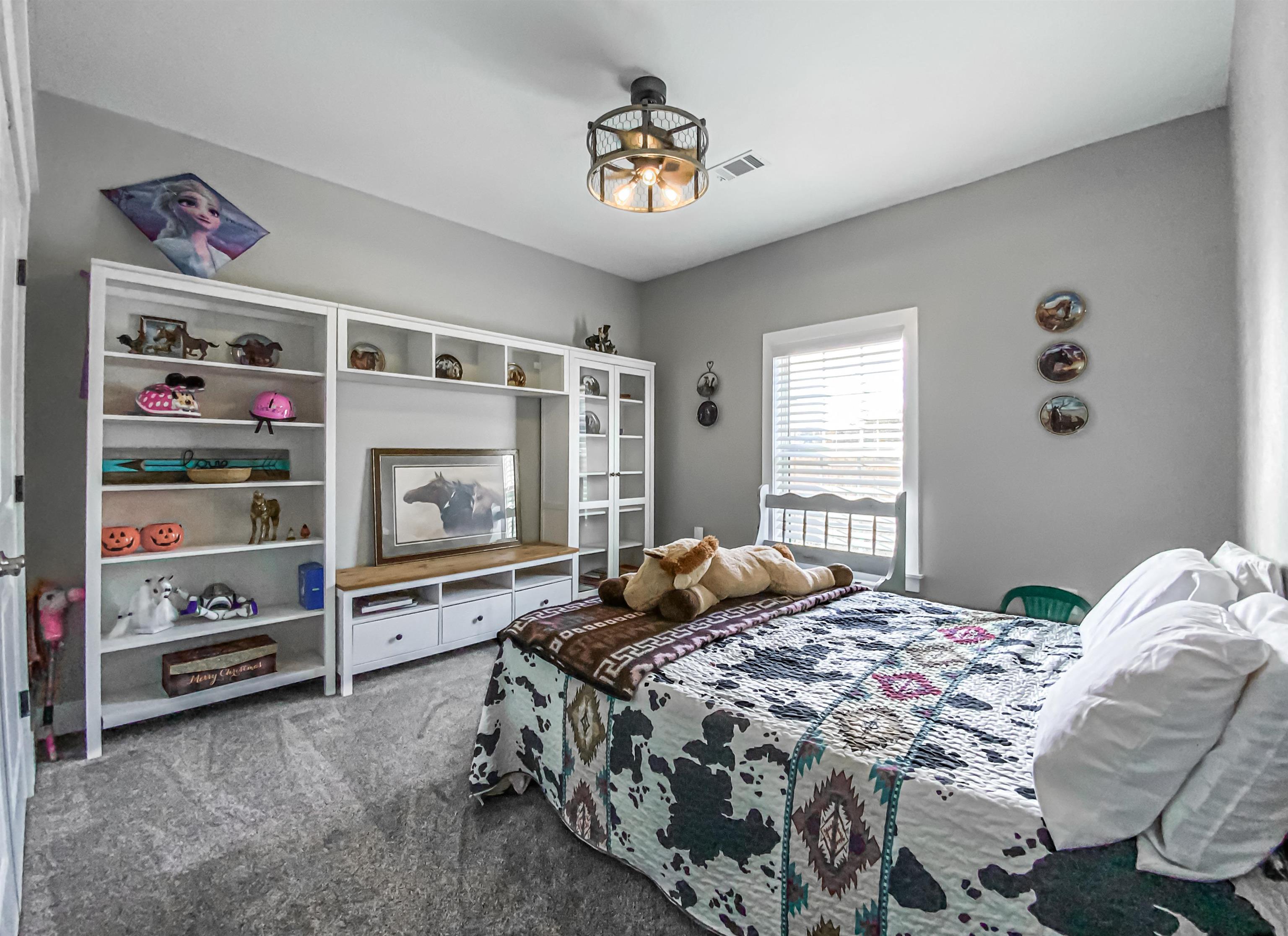 1957 Rockwood Rd  Viola, AR