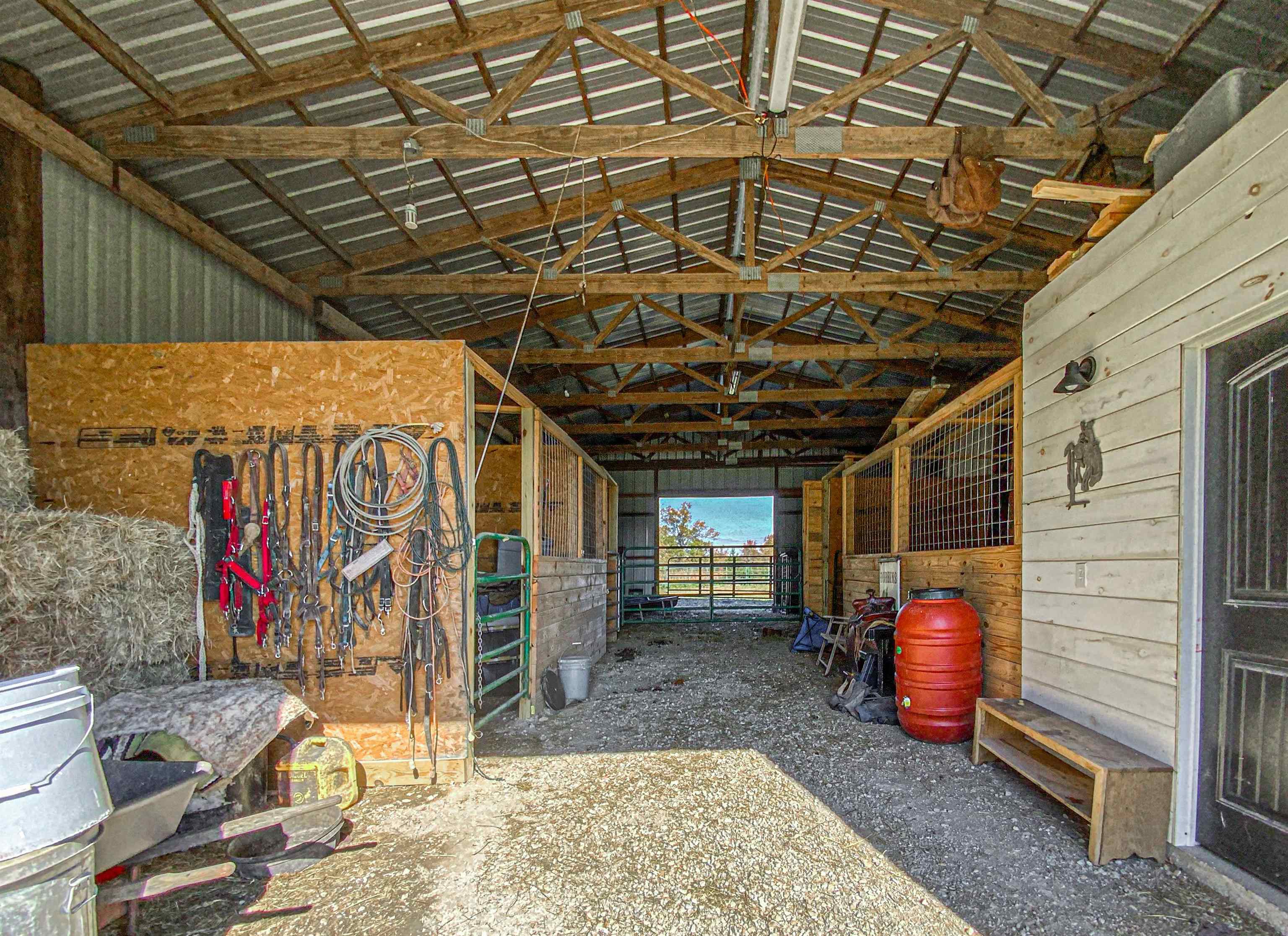 1957 Rockwood Rd  Viola, AR