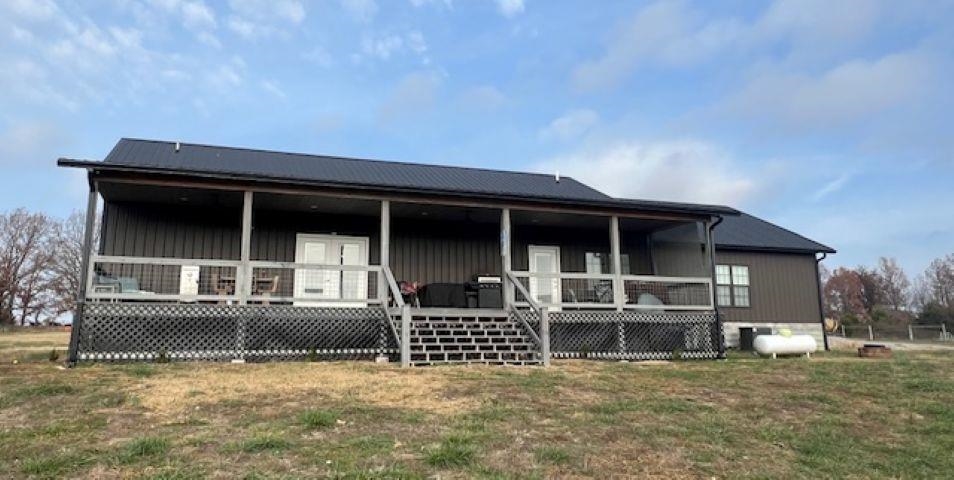 1957 Rockwood Rd  Viola, AR