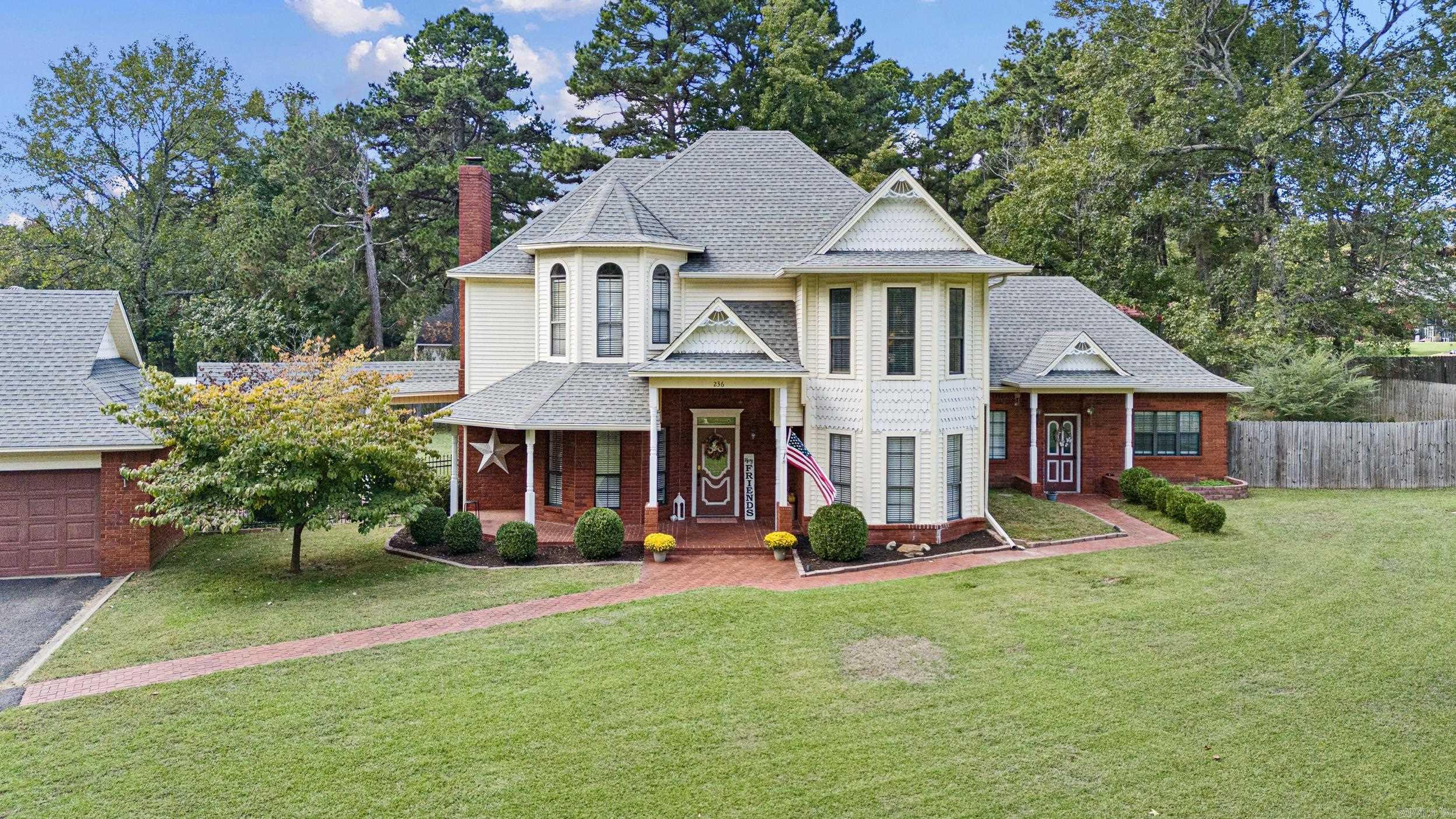 236 Meadow  Russellville, AR