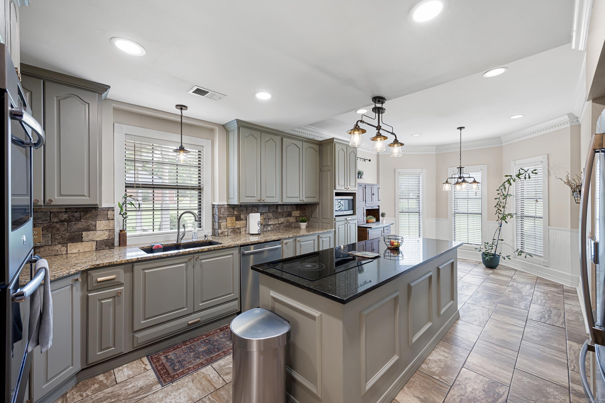 236 Meadow  Russellville, AR