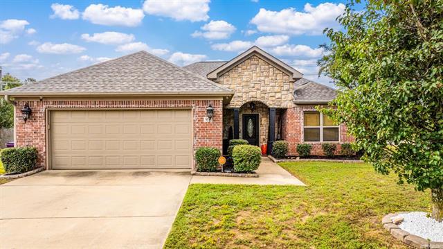 913  Fawn Creek  Bryant, AR