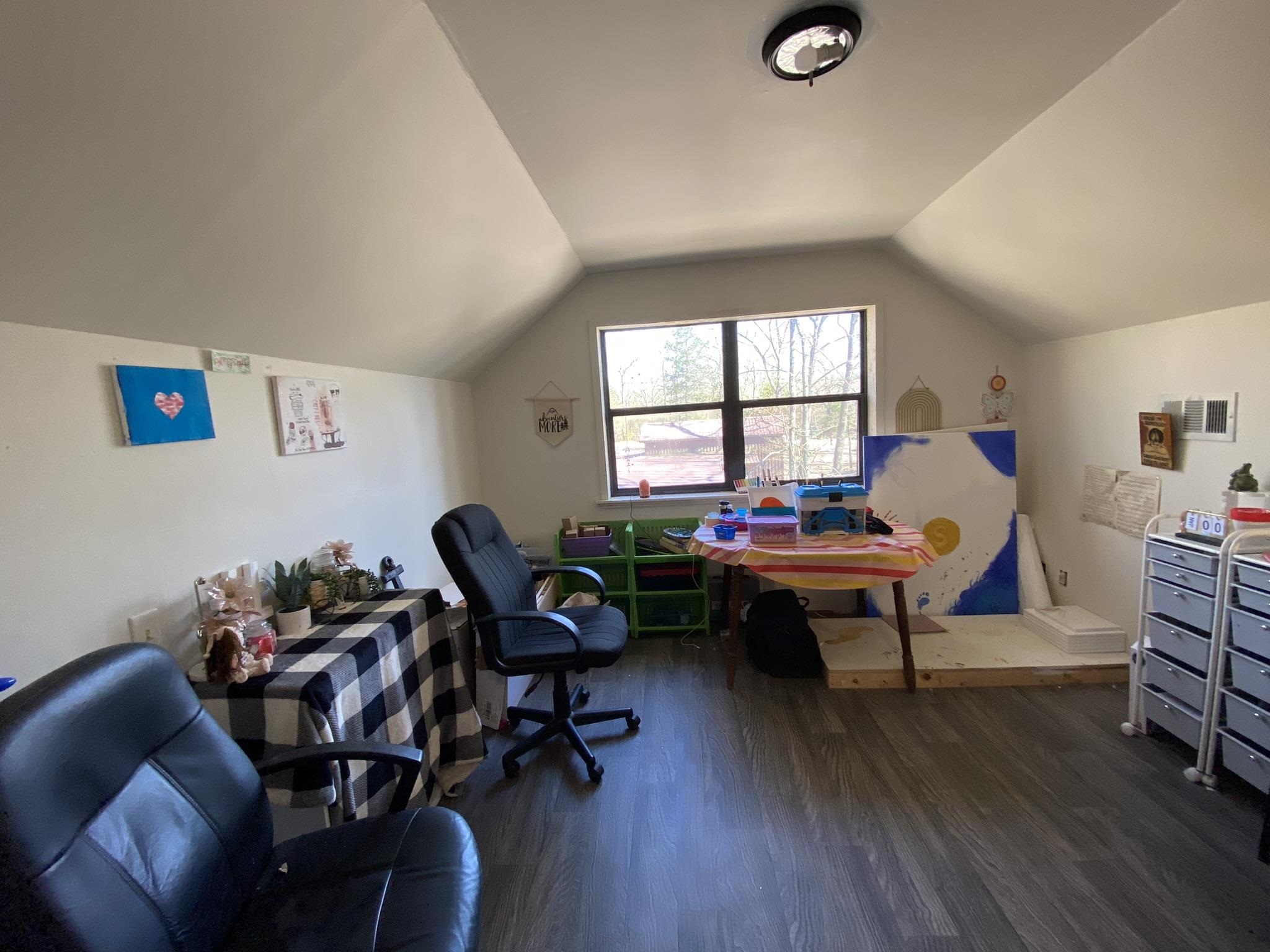 702 Old Dolph Road Calico Rock, AR 72519