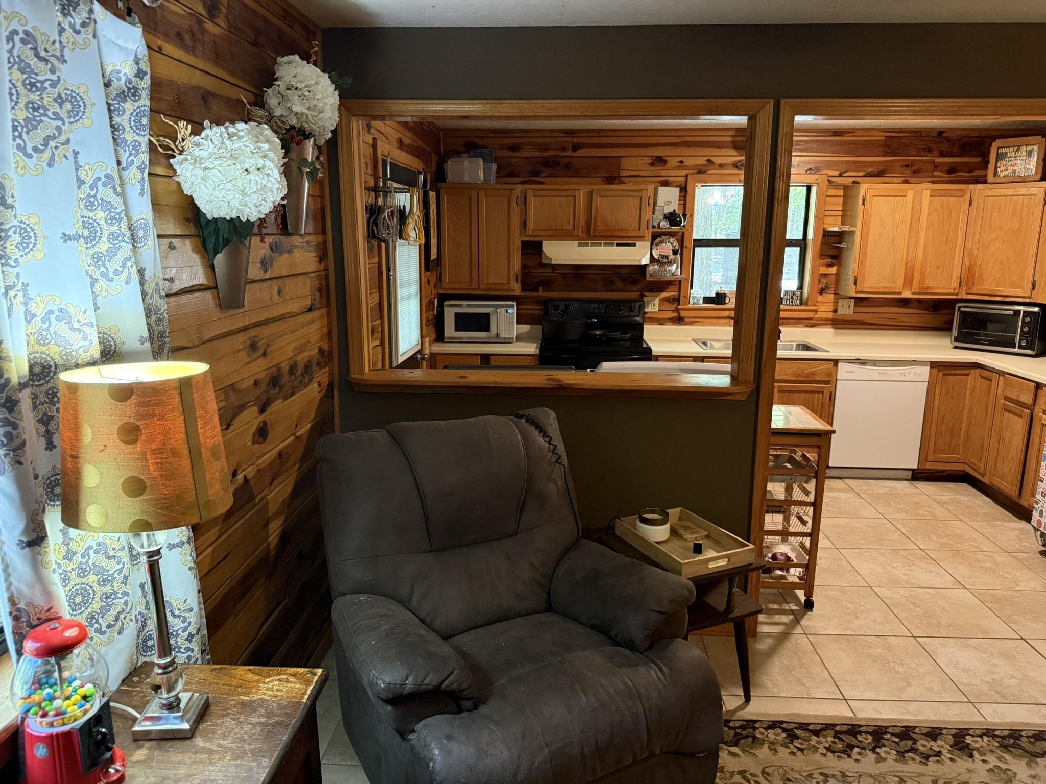 702 Old Dolph Road Calico Rock, AR 72519