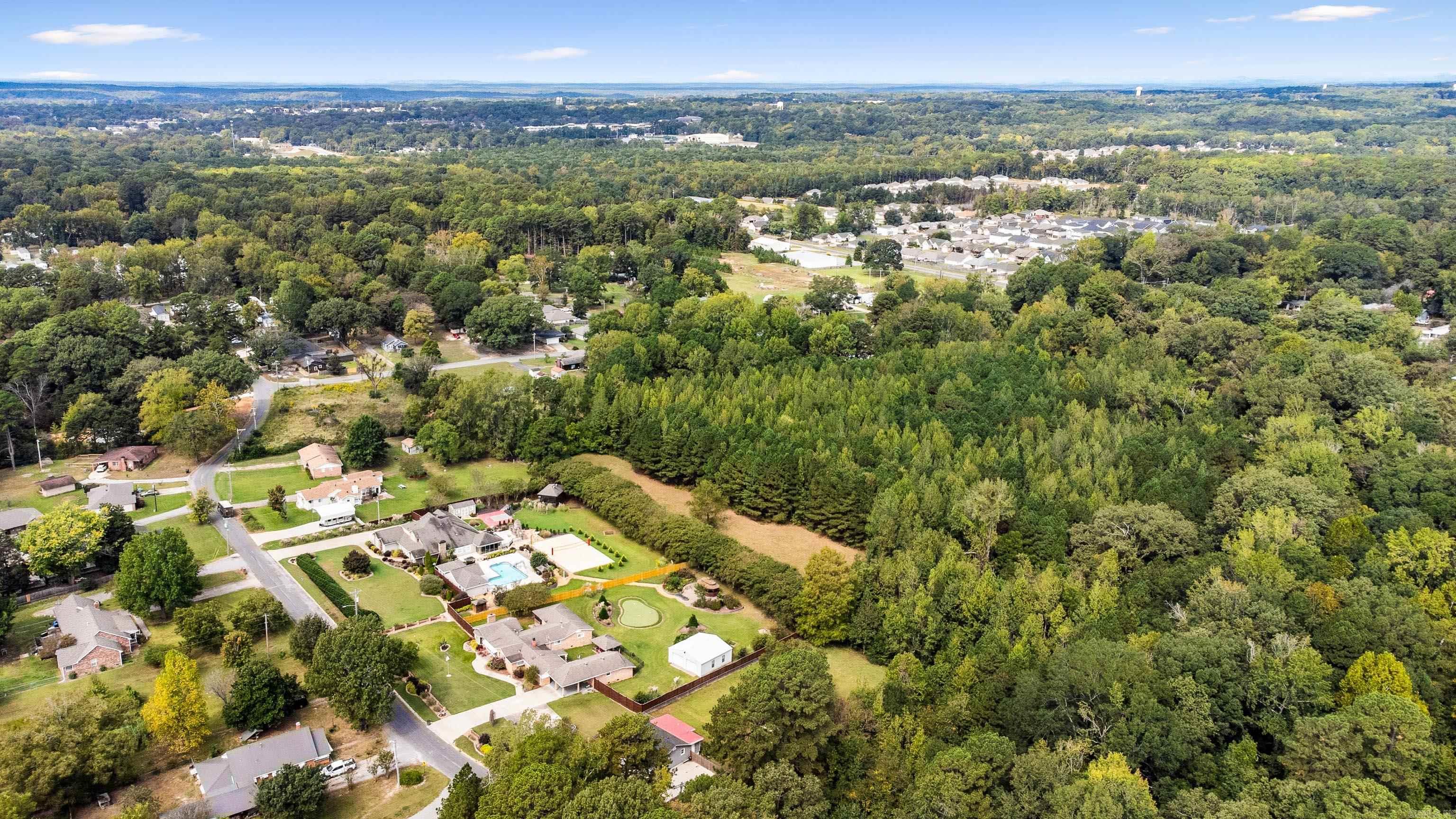 3222 Silica Heights  Benton, AR