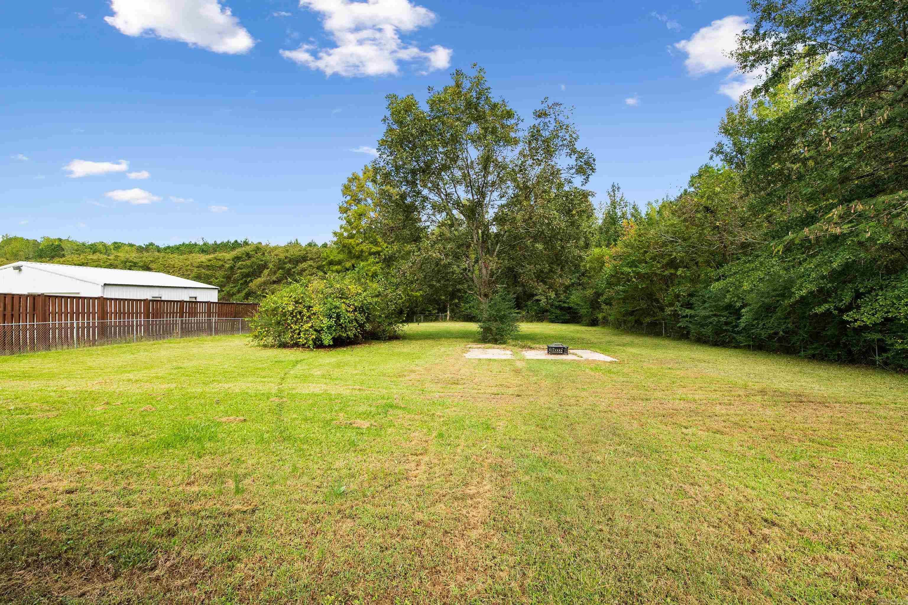 3222 Silica Heights  Benton, AR