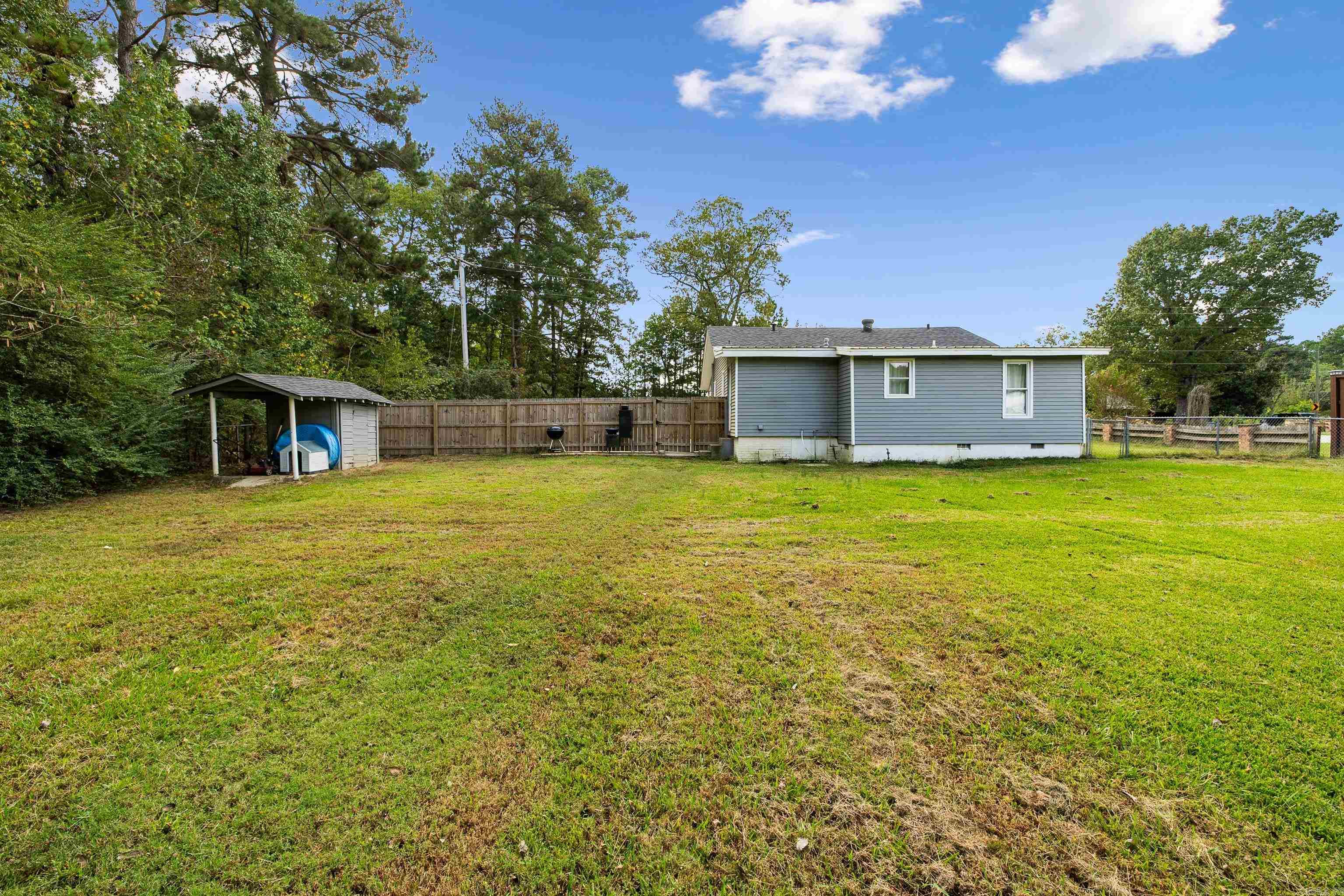 3222 Silica Heights  Benton, AR