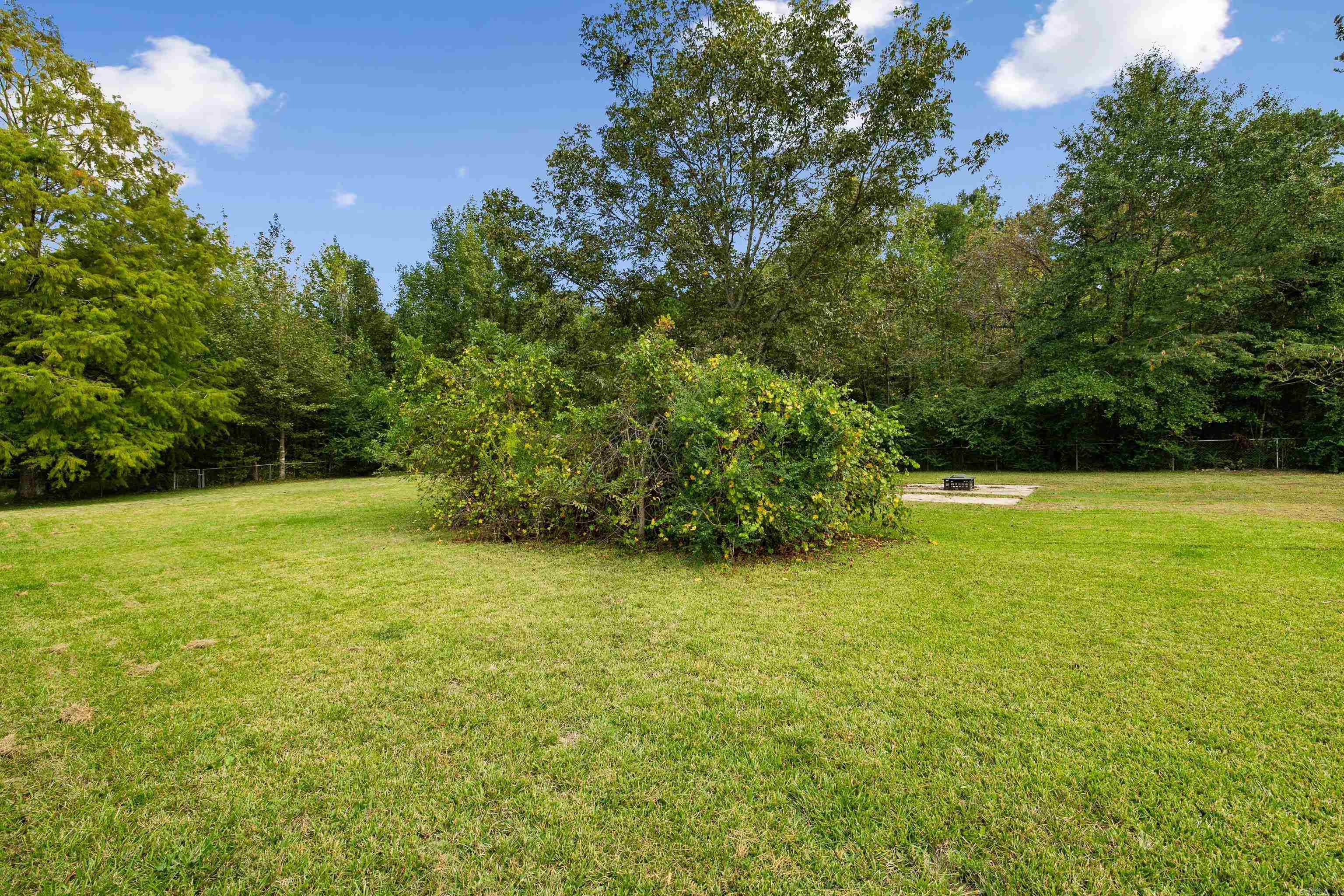 3222 Silica Heights  Benton, AR