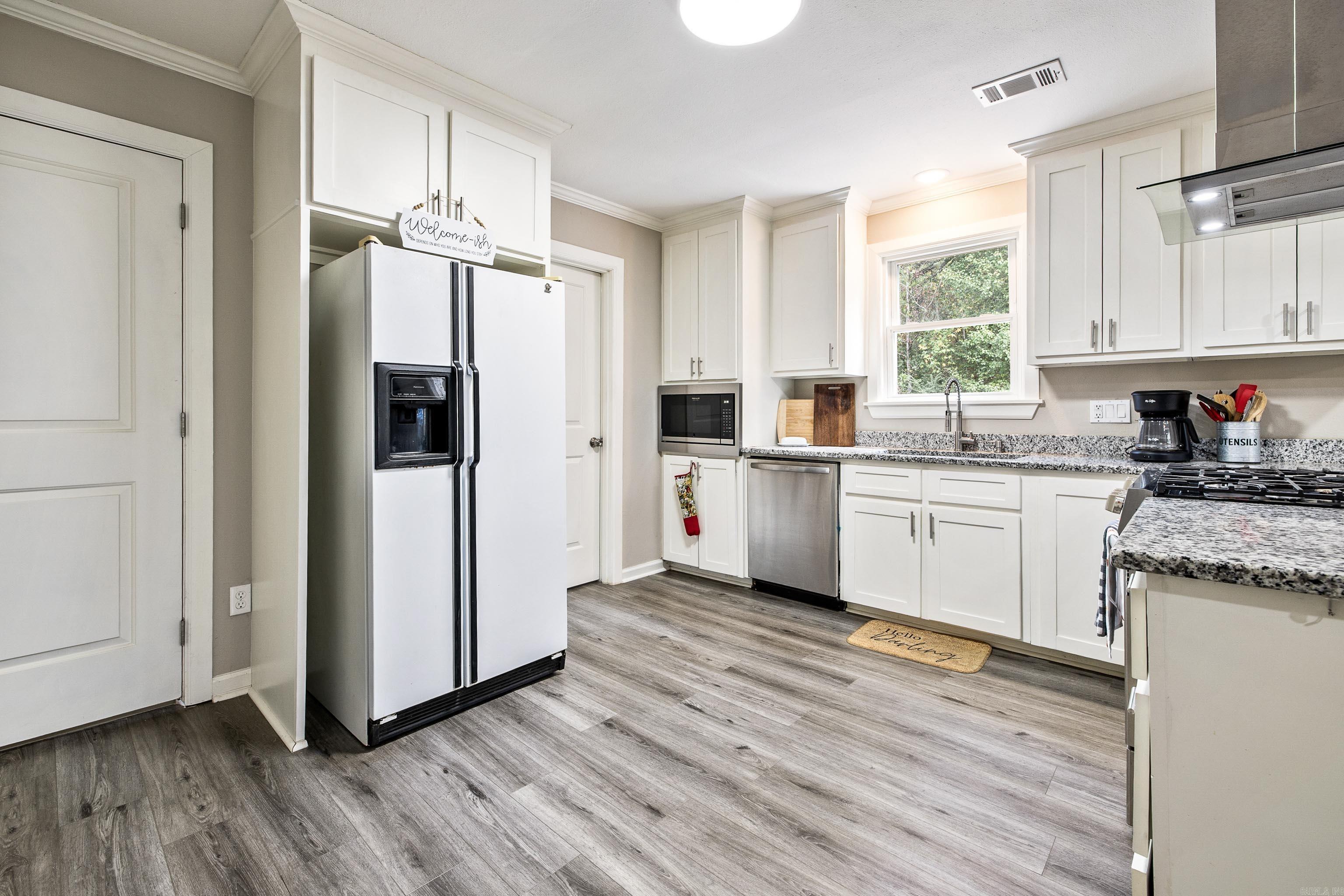 3222 Silica Heights  Benton, AR