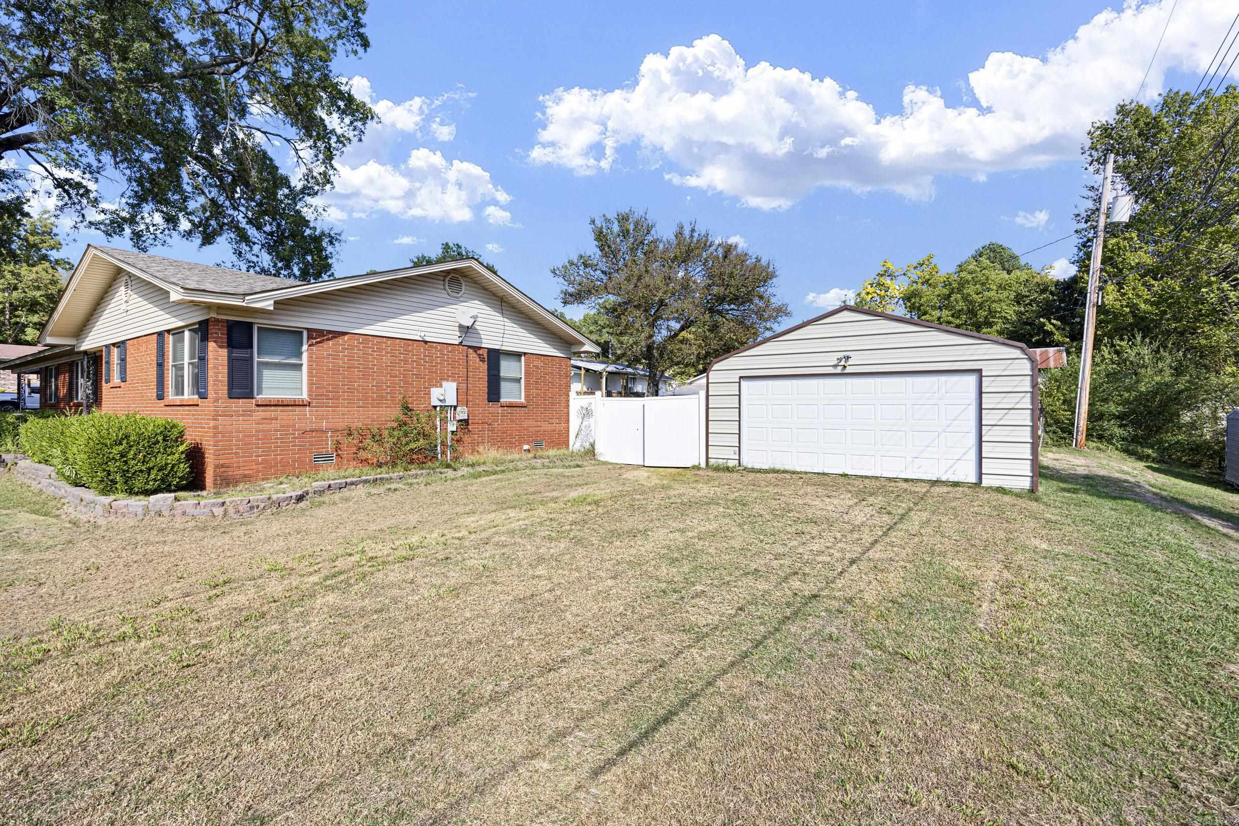 401 Massey  Morrilton, AR