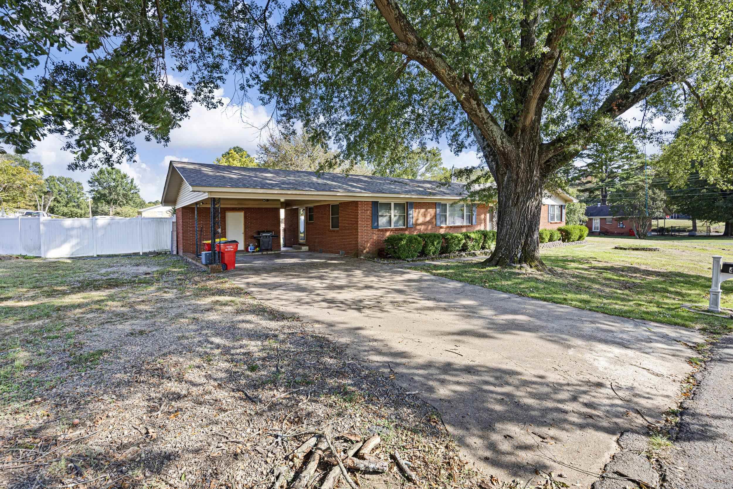 401 Massey  Morrilton, AR